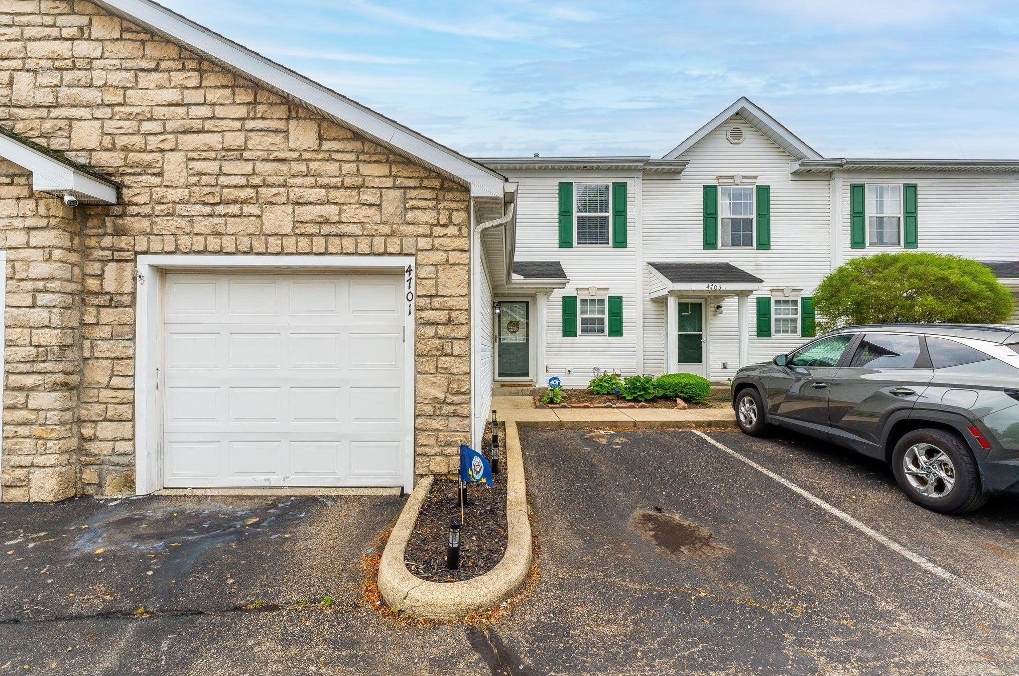 4701 Hobson Dr #3b, Columbus, OH 43228