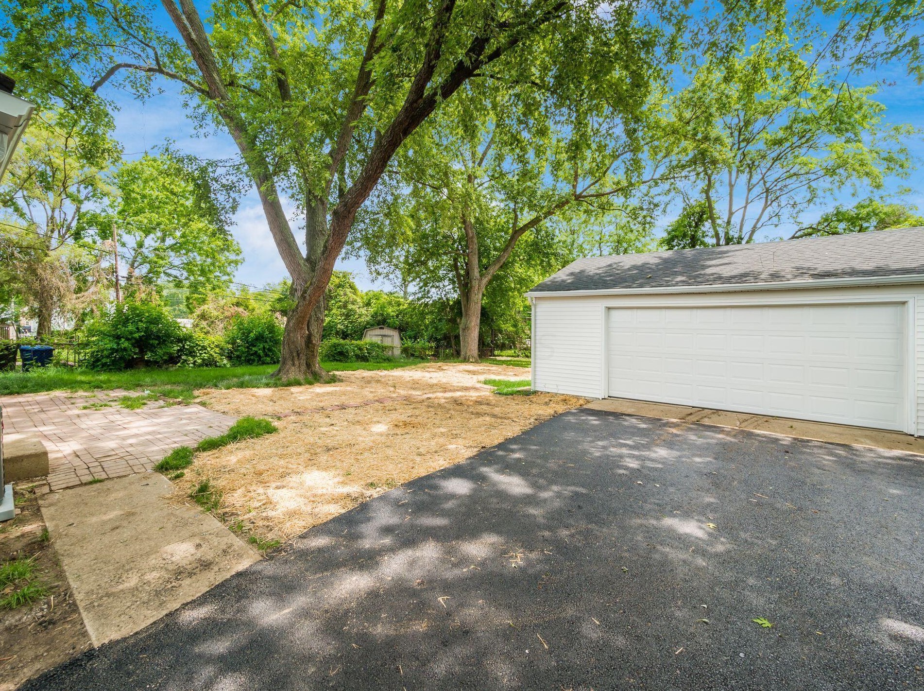 4668 Larkhall Ln, Columbus OH 43229-5818 exterior