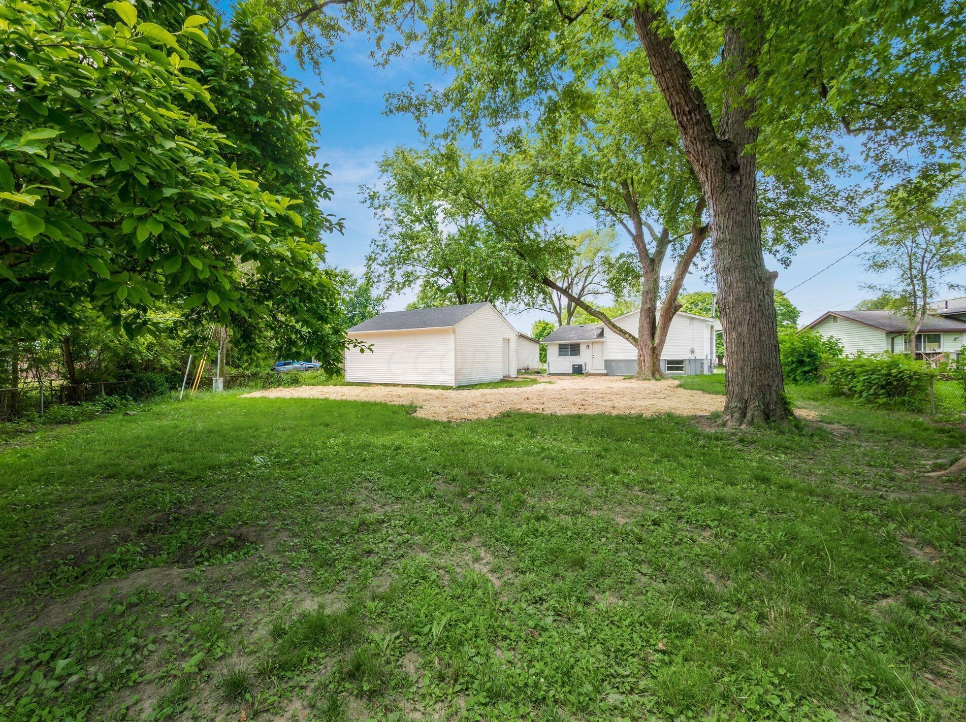 4668 Larkhall Ln, Columbus OH 43229-5818 exterior