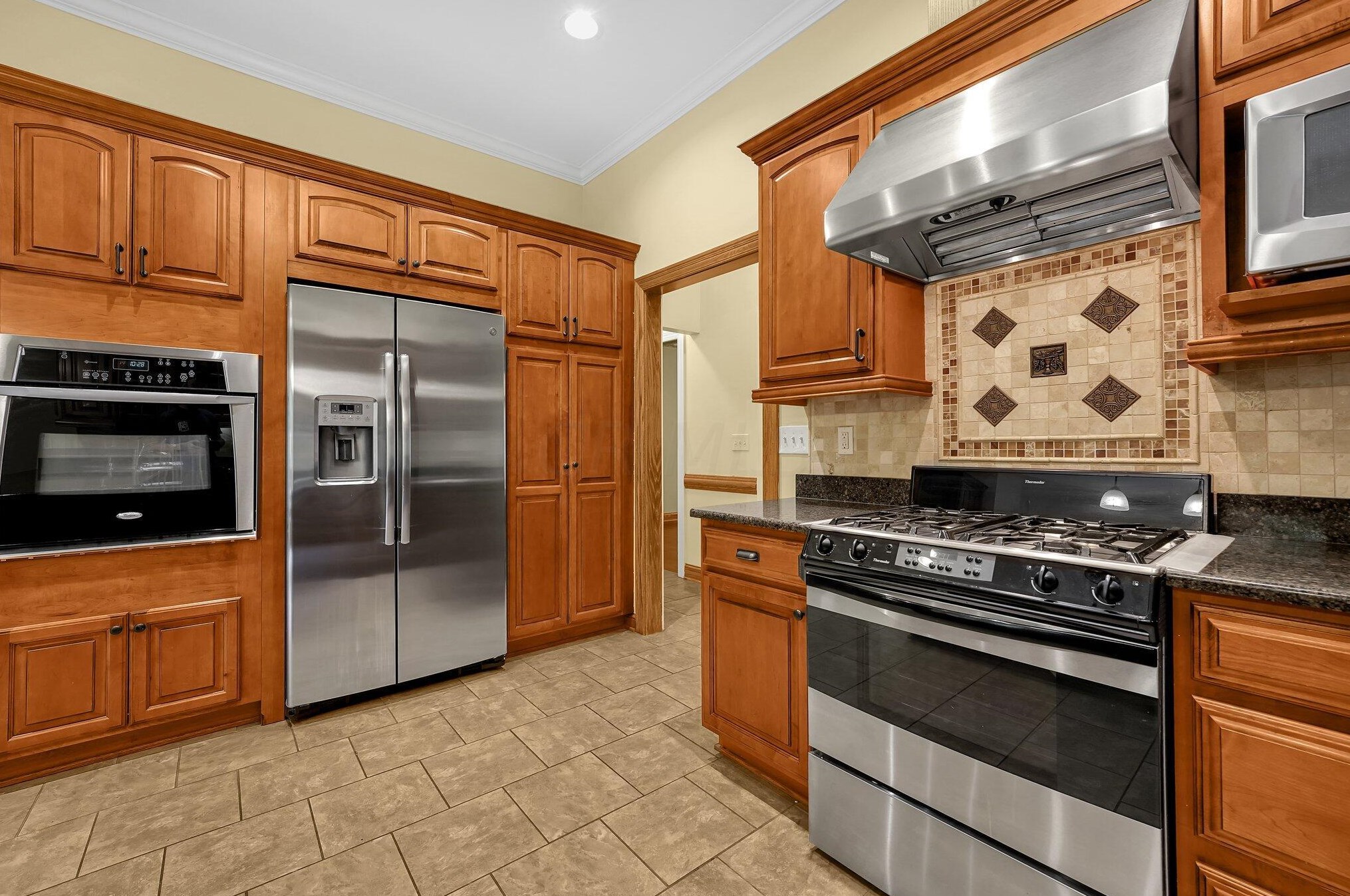 8853 National Rd, Pataskala OH 43062-7617 exterior