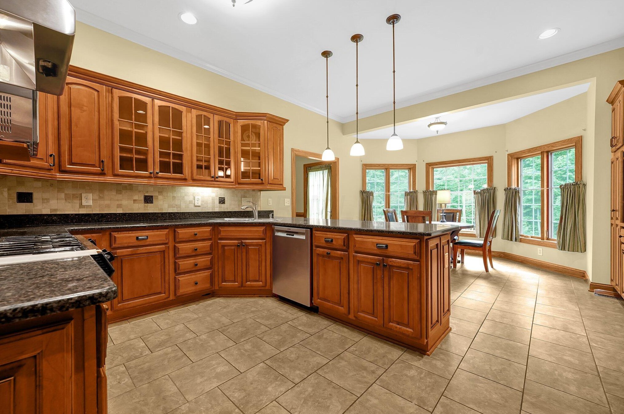 8853 National Rd, Pataskala OH 43062-7617 exterior