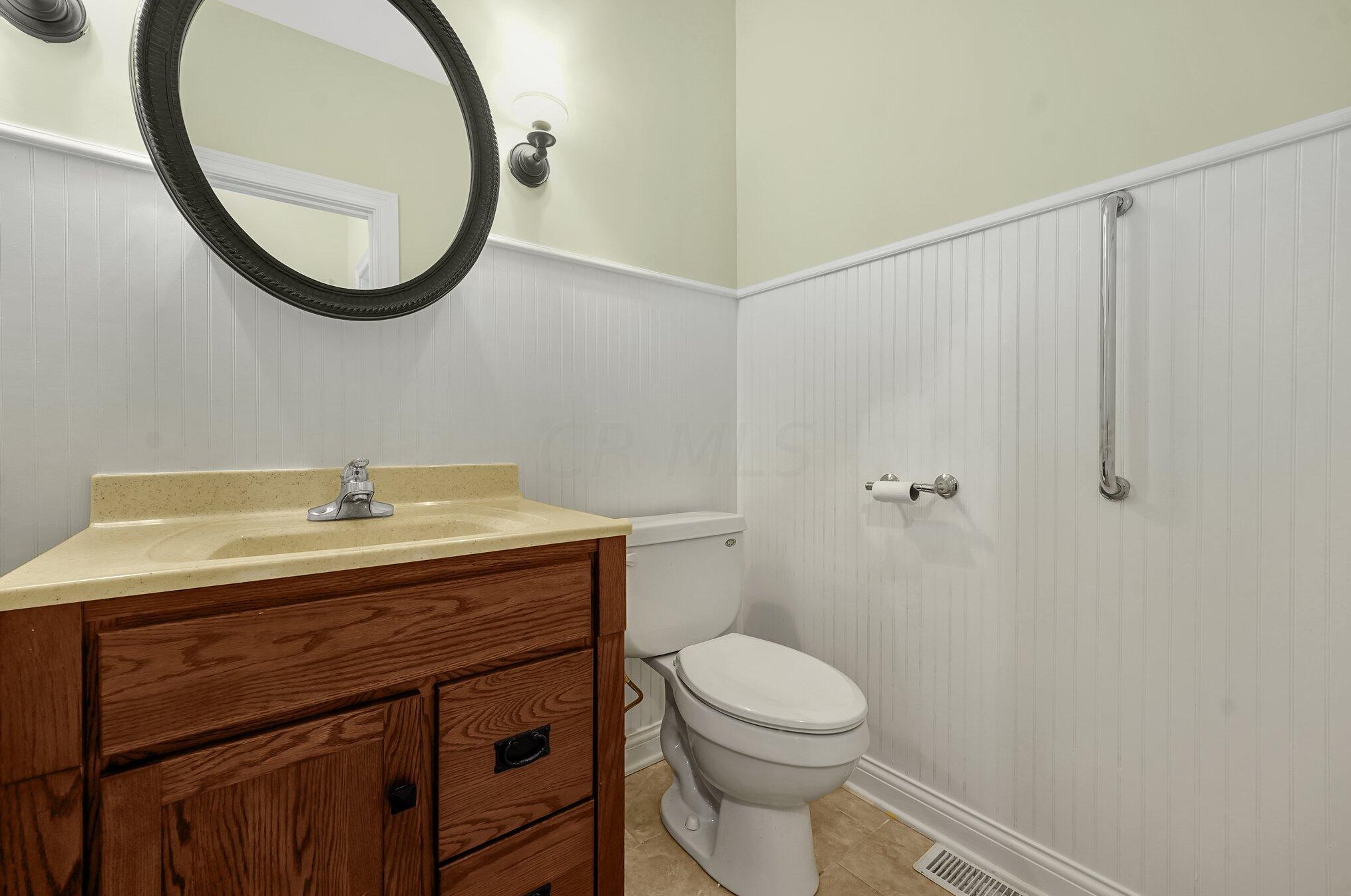 8853 National Rd, Pataskala OH 43062-7617 exterior