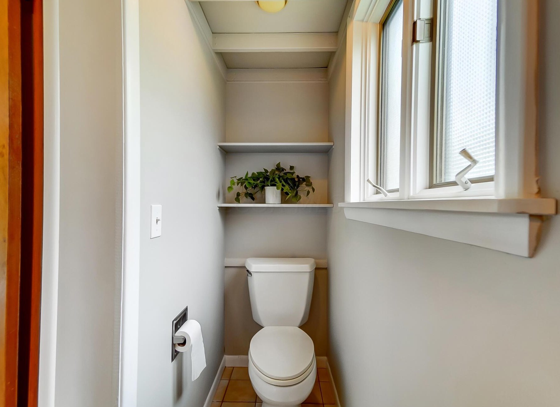 3088 Brandon Rd, Columbus OH 43221-2208 exterior