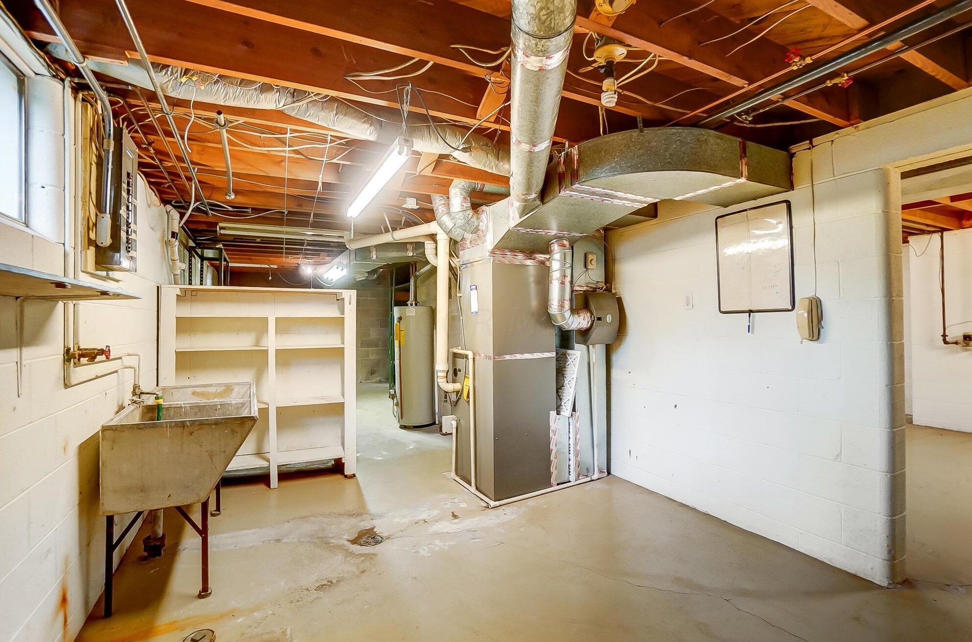 3088 Brandon Rd, Columbus OH 43221-2208 exterior