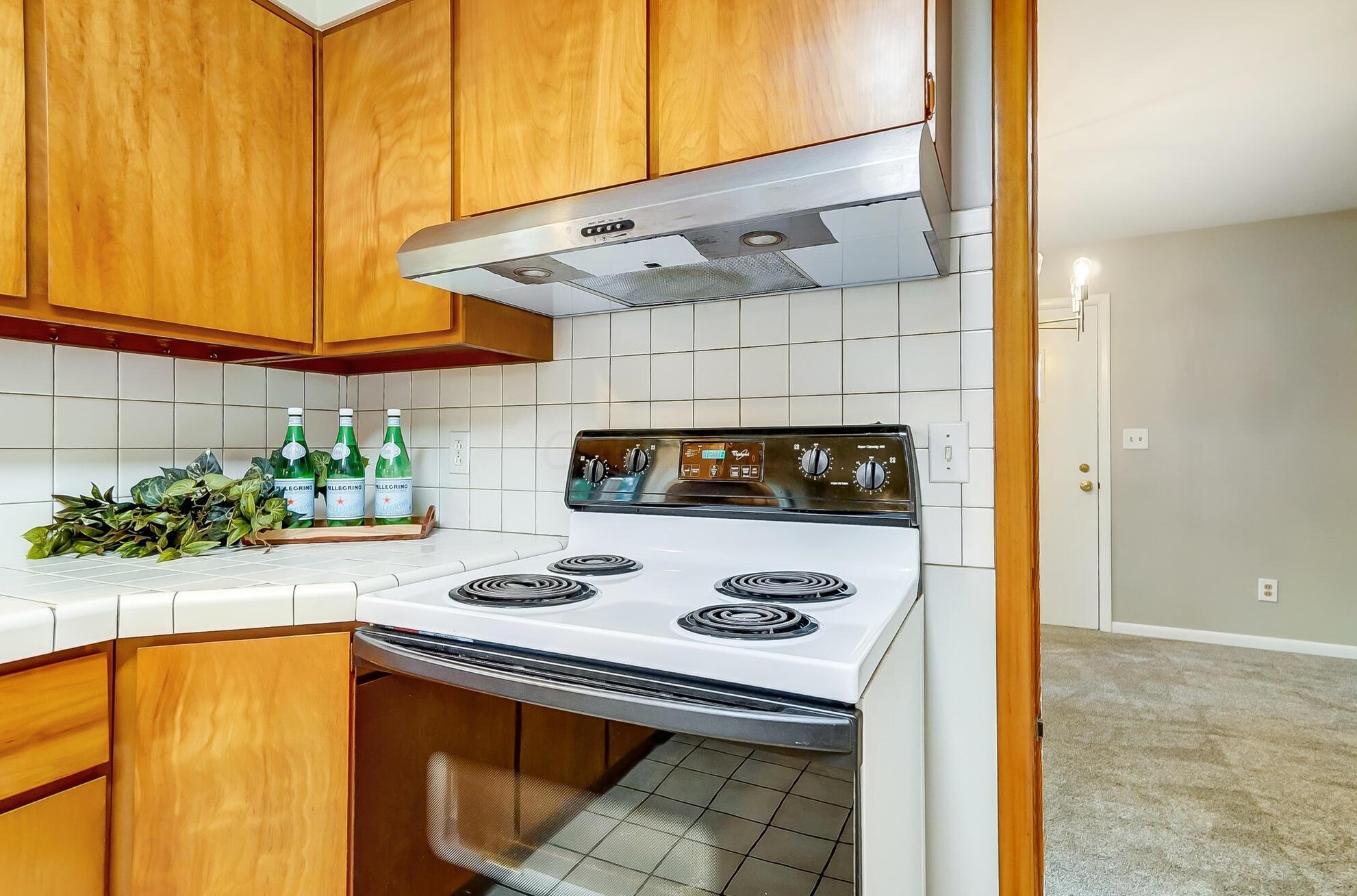 3088 Brandon Rd, Columbus OH 43221-2208 exterior