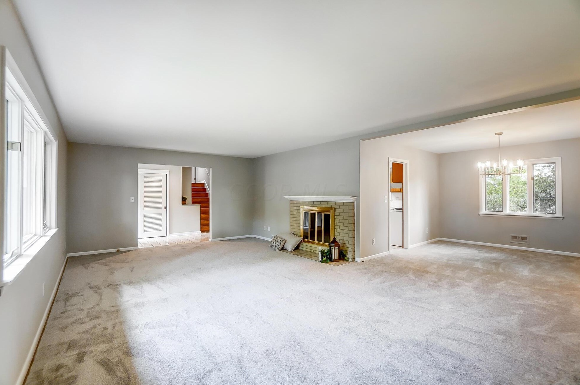 3088 Brandon Rd, Columbus OH 43221-2208 exterior