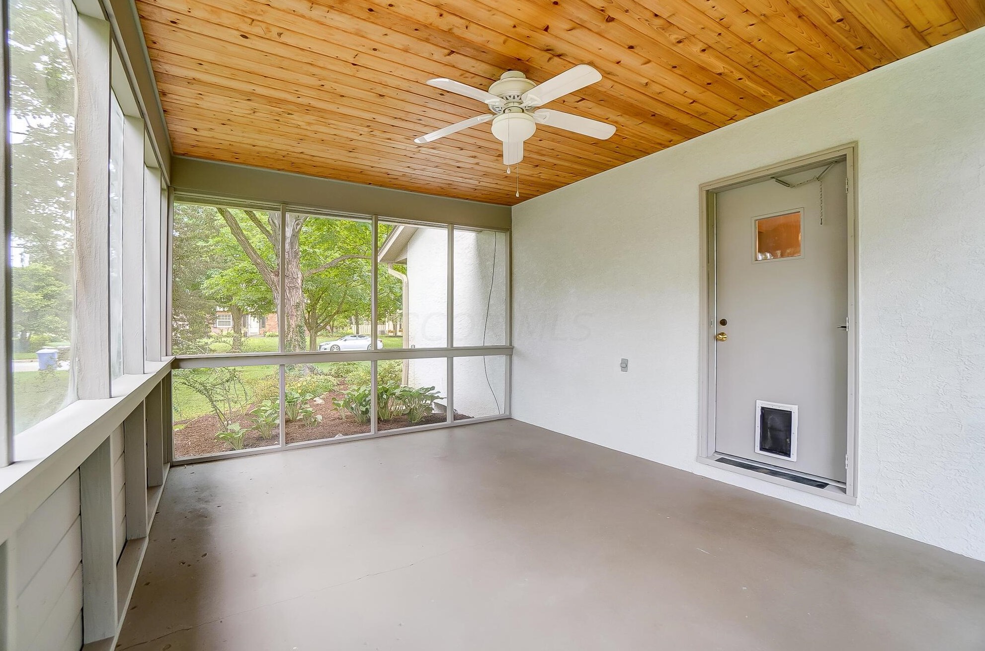 3088 Brandon Rd, Columbus OH 43221-2208 exterior