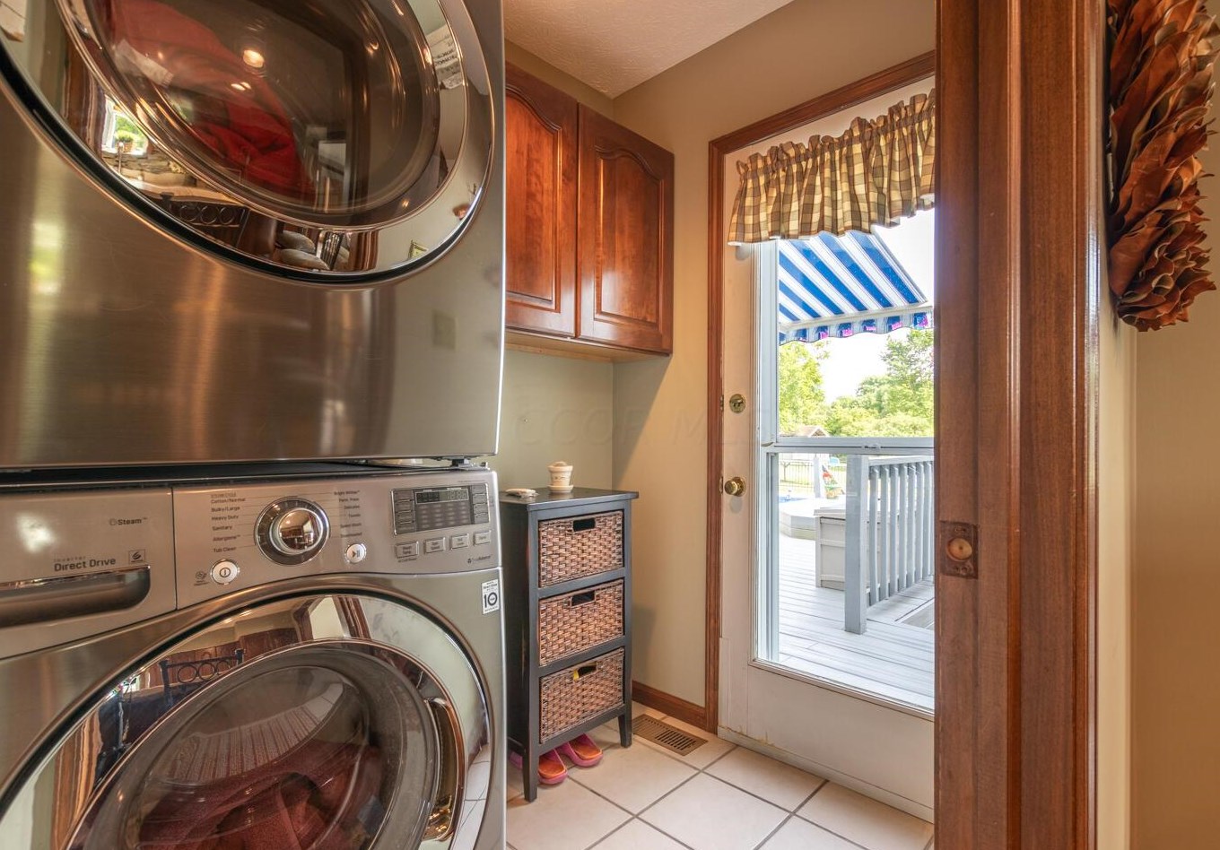 3340 Old Ml Rd, Lancaster OH 43130-9750 exterior