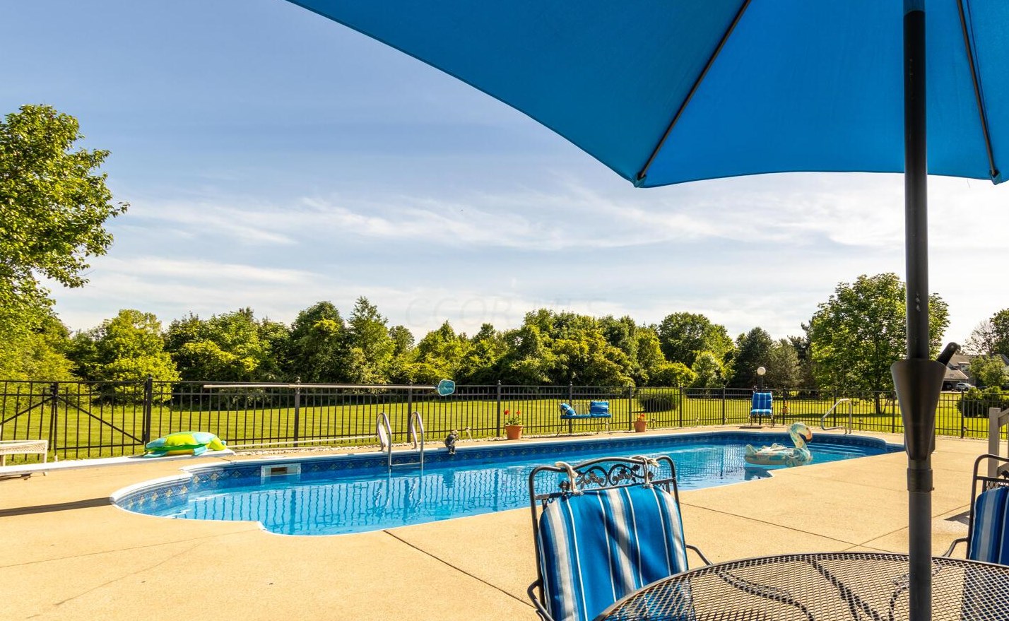 3340 Old Ml Rd, Lancaster OH 43130-9750 exterior