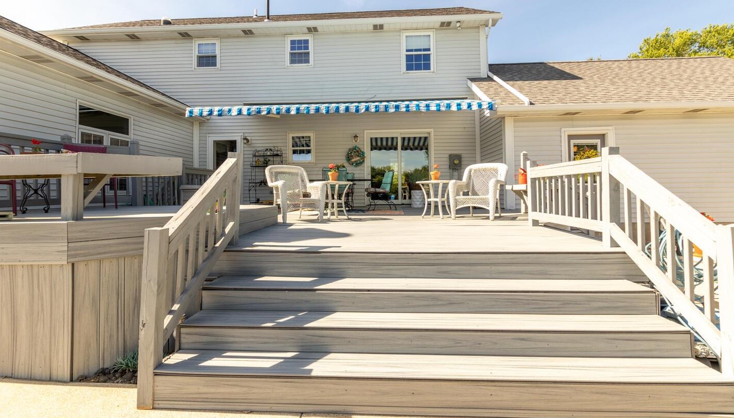 3340 Old Ml Rd, Lancaster OH 43130-9750 exterior