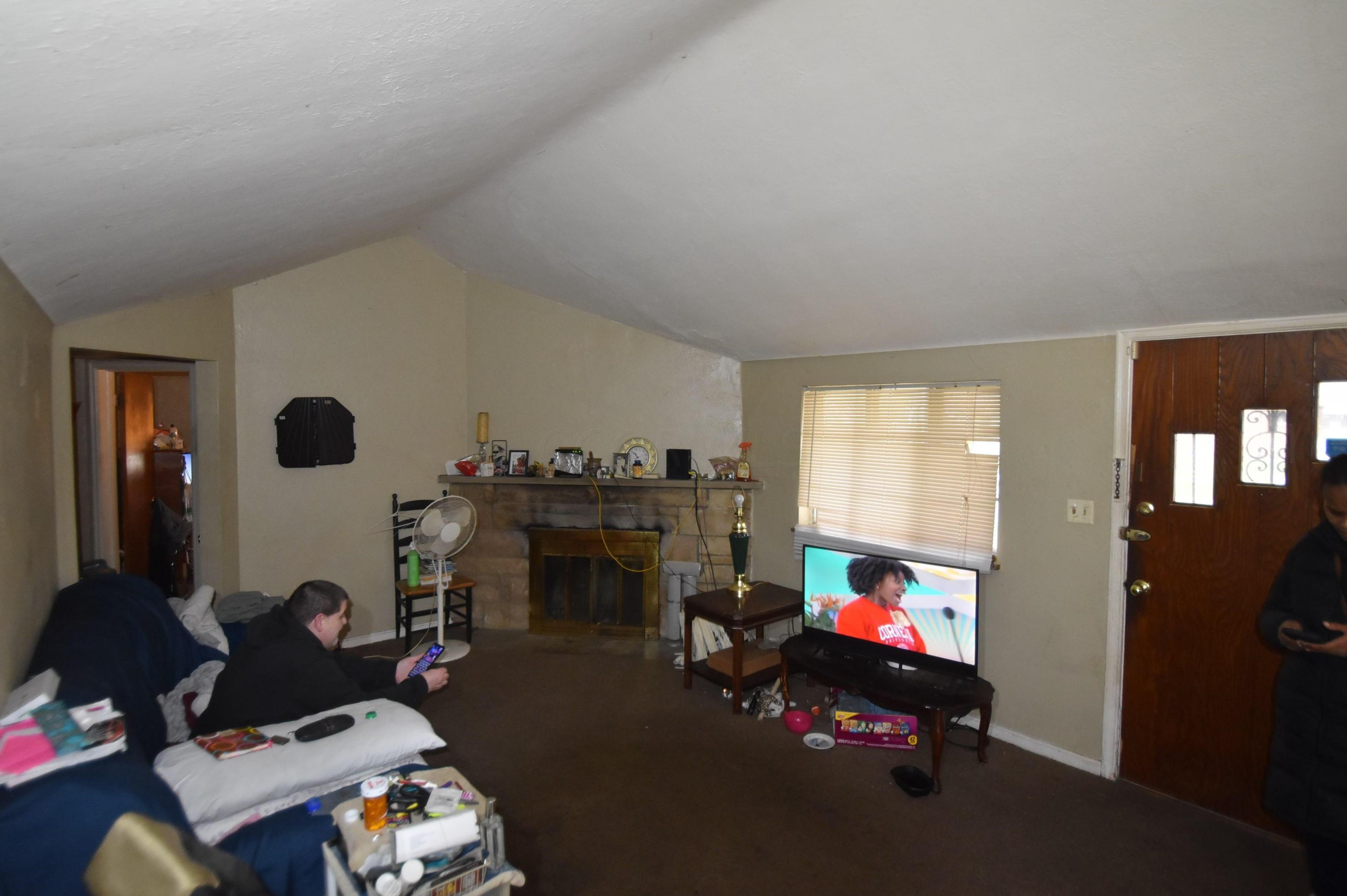 966 Pierce Ave, Columbus OH 43227-1255 exterior