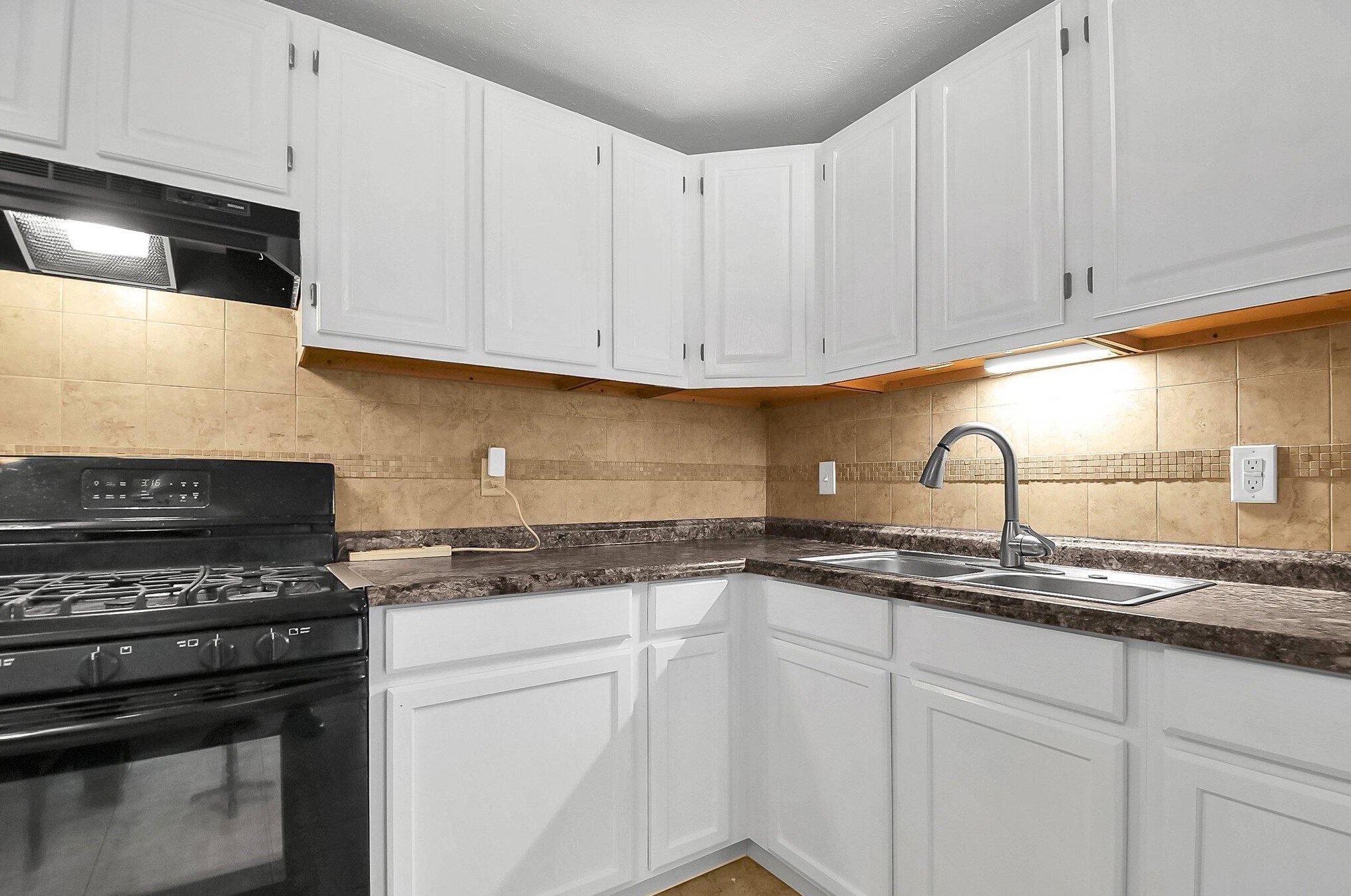 3675 Ferman Rd, Columbus OH 43207-4126 exterior