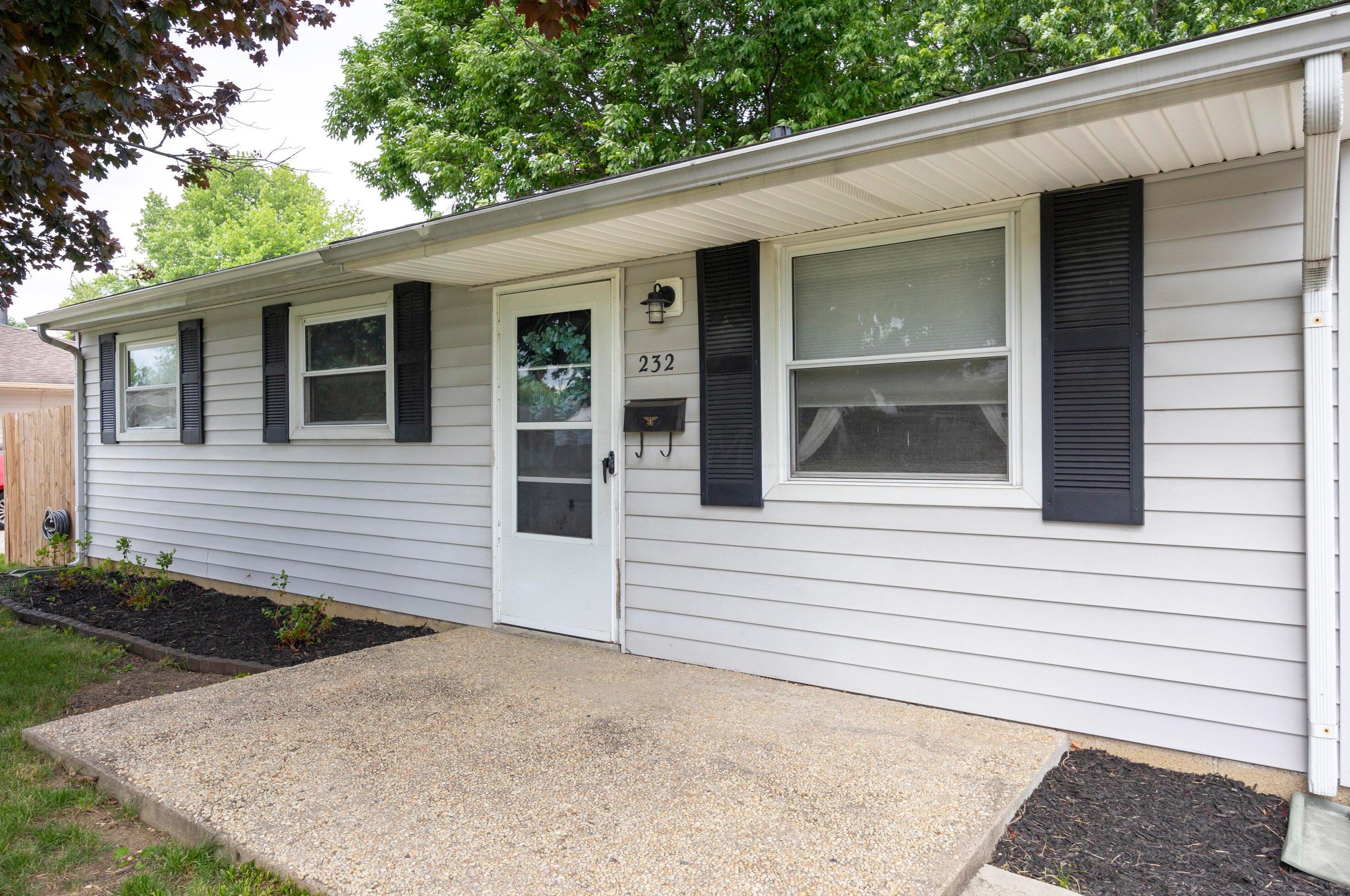 232 Redmond Rd, Columbus, OH 43228-2202