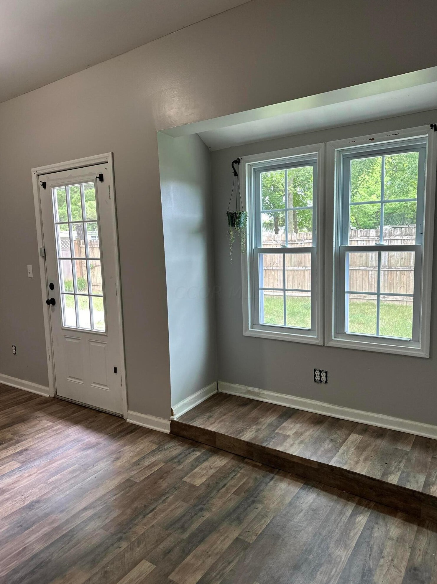 2256 Maureen Blvd, Columbus OH 43207-4555 exterior