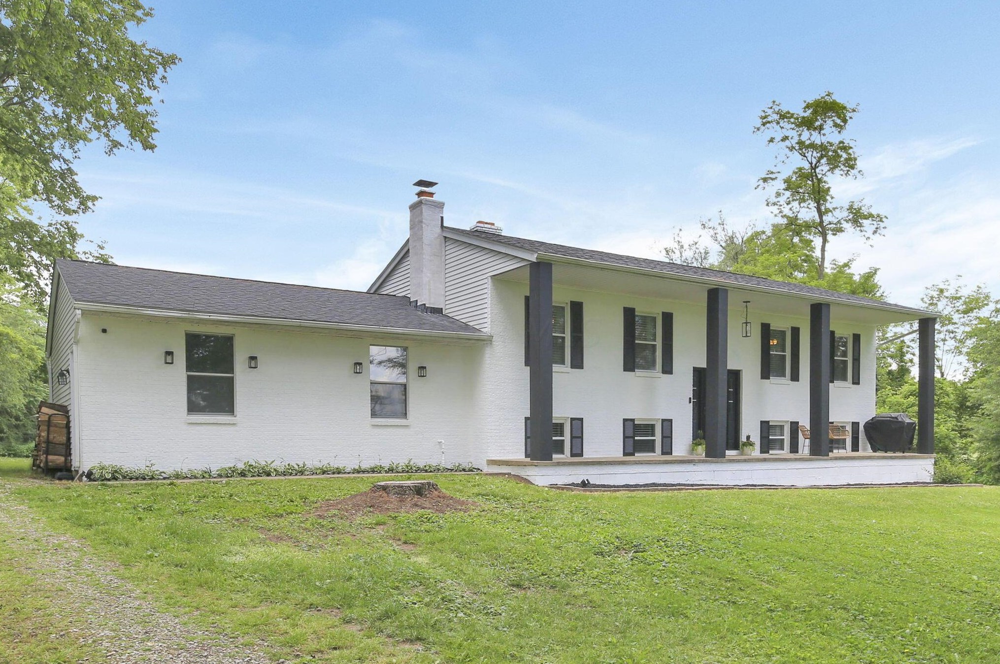 4833 Columbus Rd, Centerburg OH  43011-8900 exterior