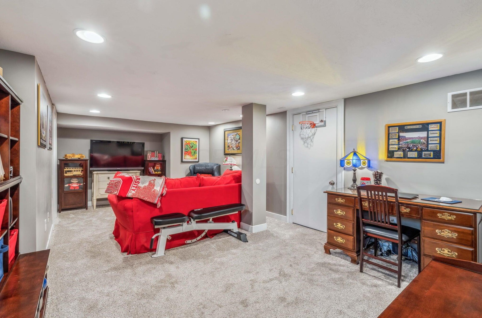 93 Torrence Rd, Columbus OH 43214-3821 exterior