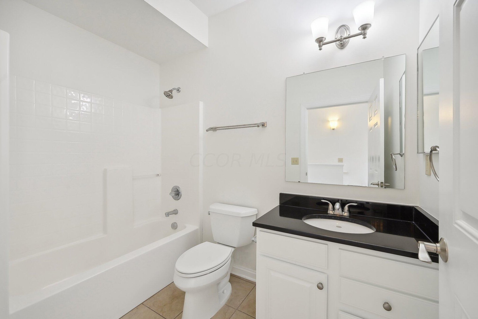 1766 Ridgecliff Rd, Columbus OH 43221-1954 exterior