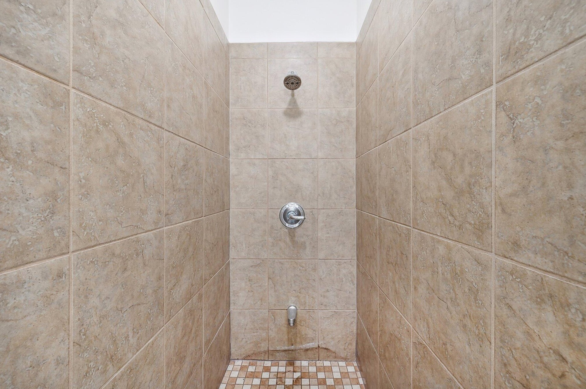 1766 Ridgecliff Rd, Columbus OH 43221-1954 exterior