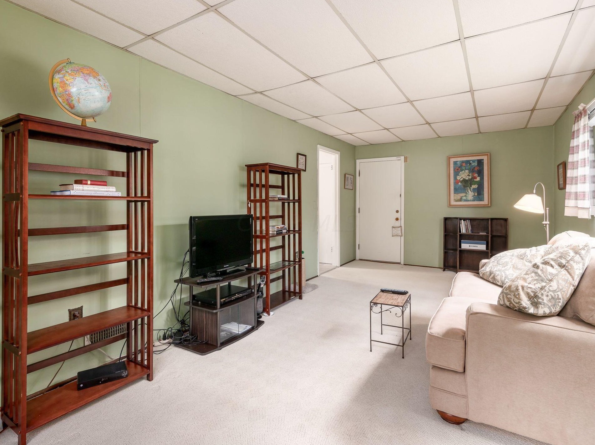 1926 Milden Rd, Columbus OH 43221-1937 exterior