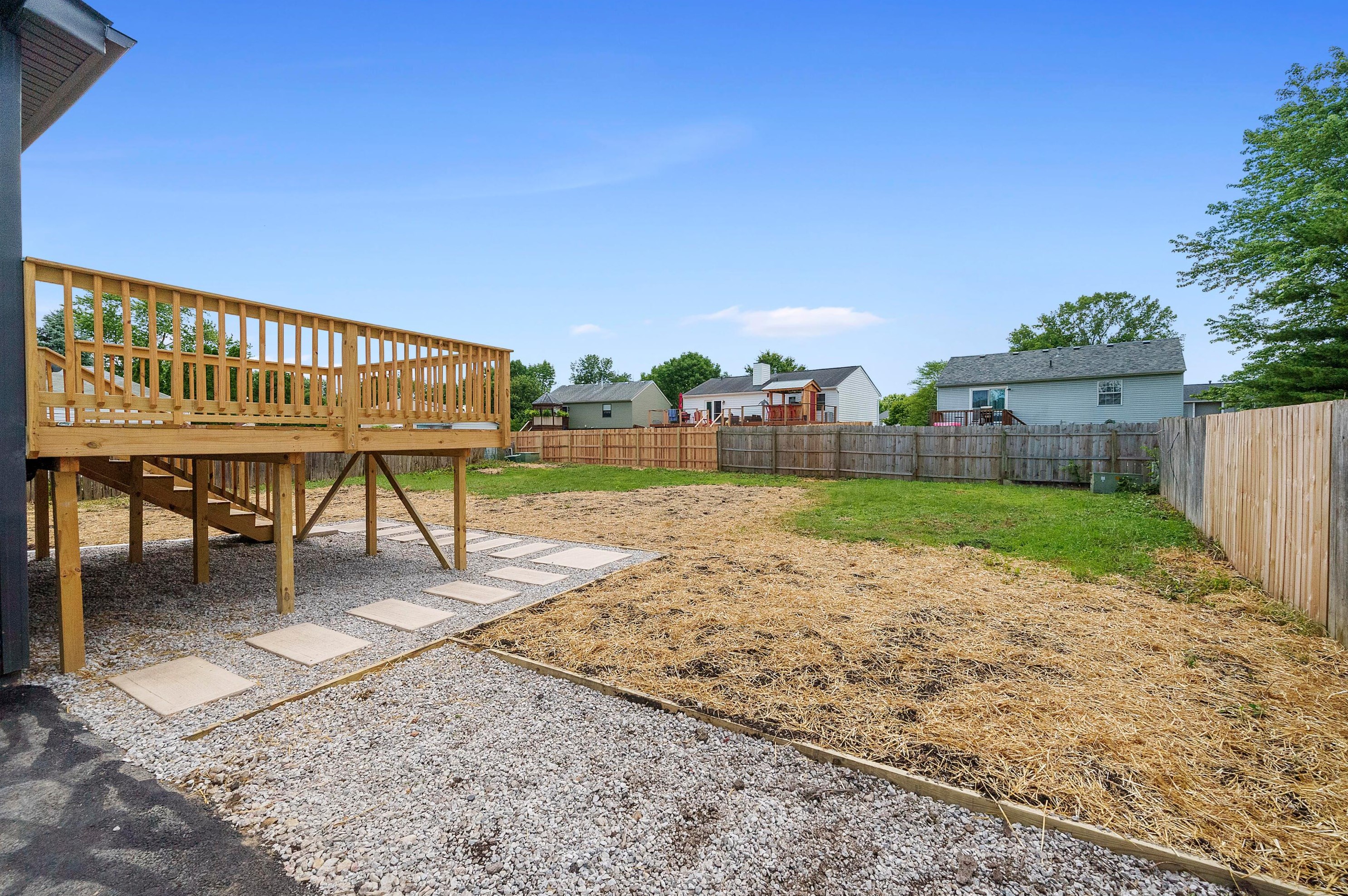 2187 Poplar St, Columbus OH 43207-4380 exterior