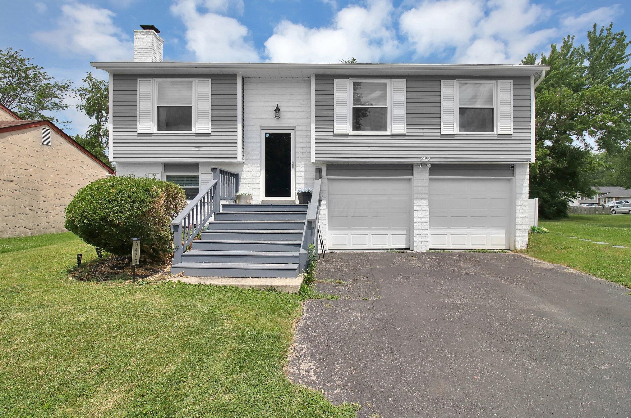 3476 Weyburn Ct, Columbus, OH 43232-4856