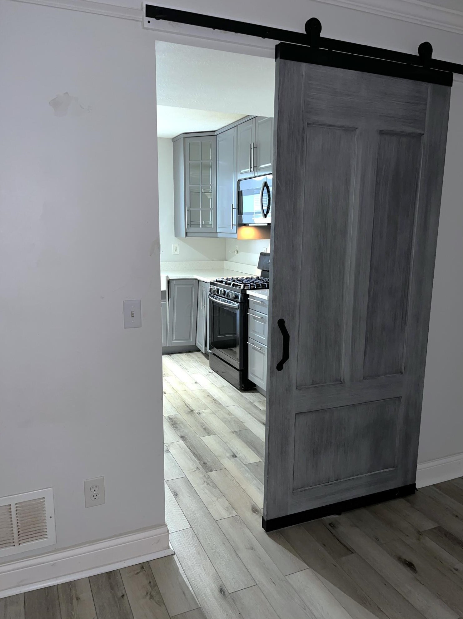 5150 Copper Crk Dr, Dublin OH  43016-7861 exterior