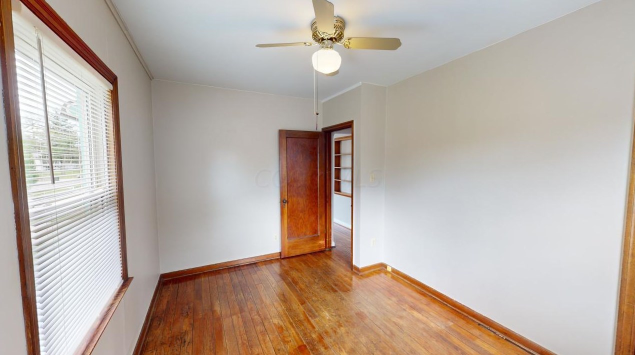 758 Melrose Ave, Columbus OH 43224-3926 exterior