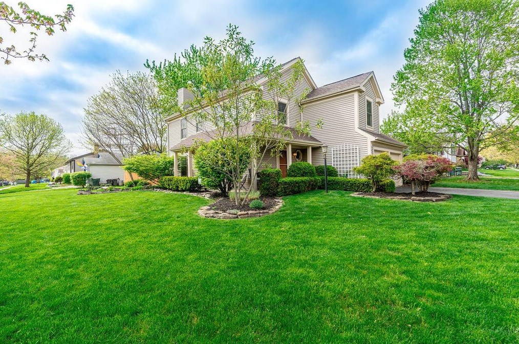 5971 Hildenboro Dr, Dublin, OH 43017