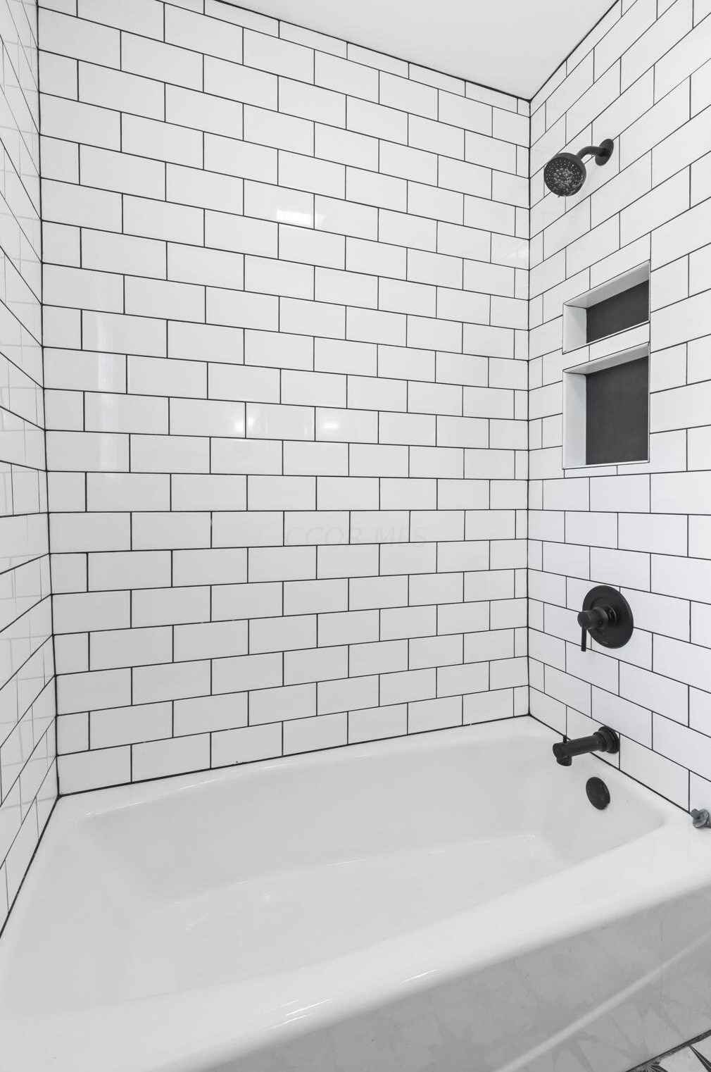 4644 High St, Columbus OH  43214-2004 exterior