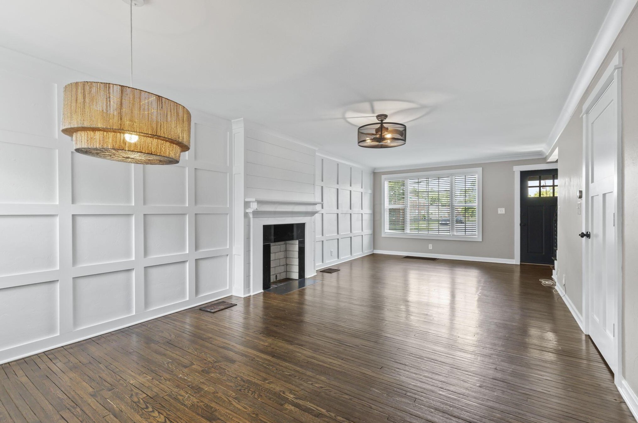 4644 High St, Columbus OH  43214-2004 exterior