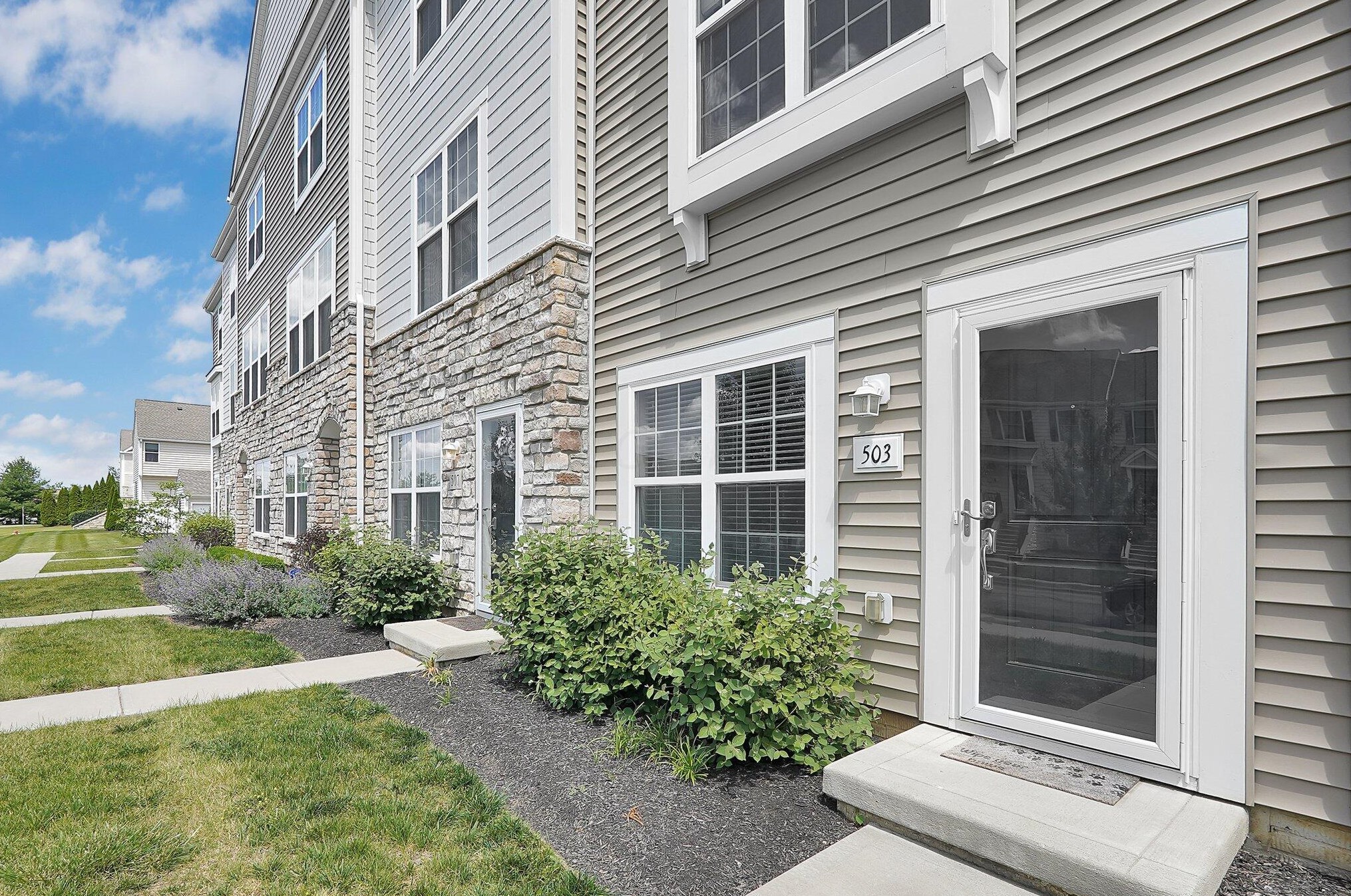 503 Autumn Ridge Cir, Pickerington, OH 43147-7837