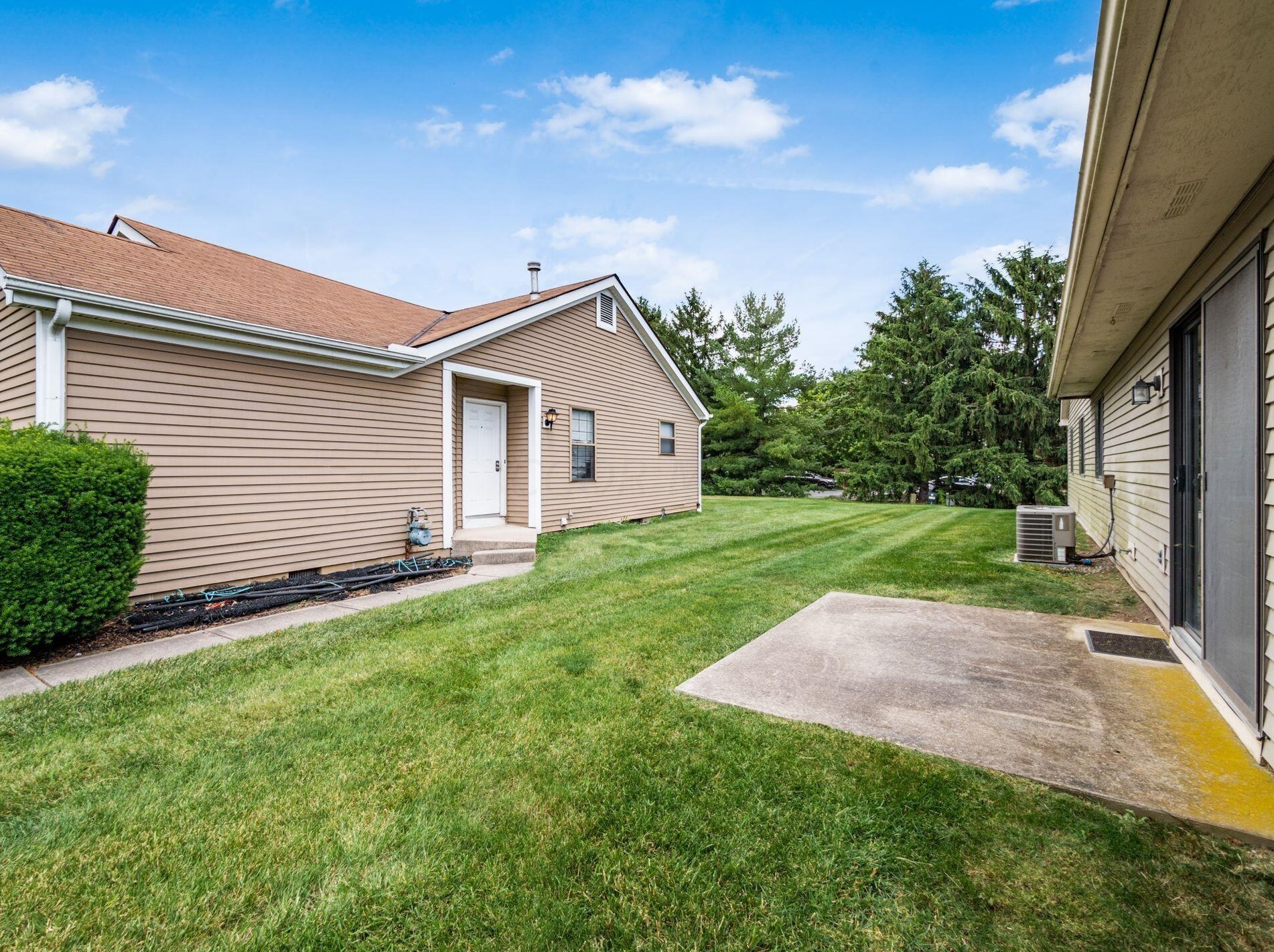 525 Boulder Dr, Delaware OH 43015-2289 exterior