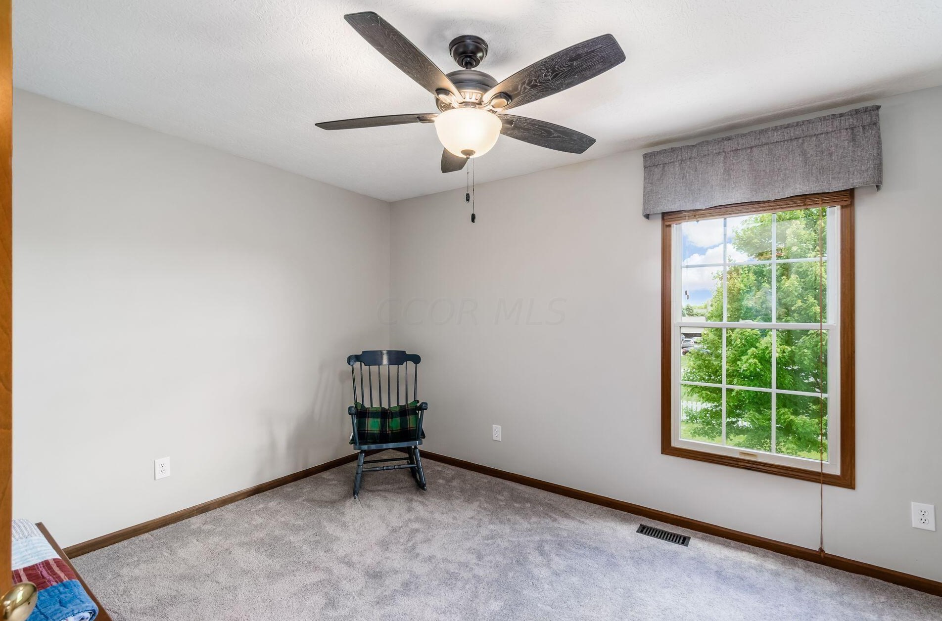 5910 Pne Wild Dr, Westerville OH  43082-9723 exterior