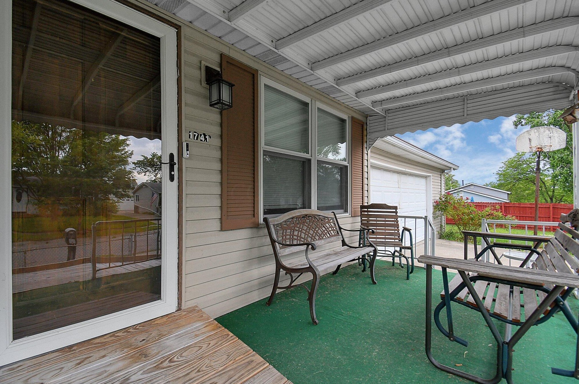 1741 Hollow Run Dr, Columbus, OH 43223