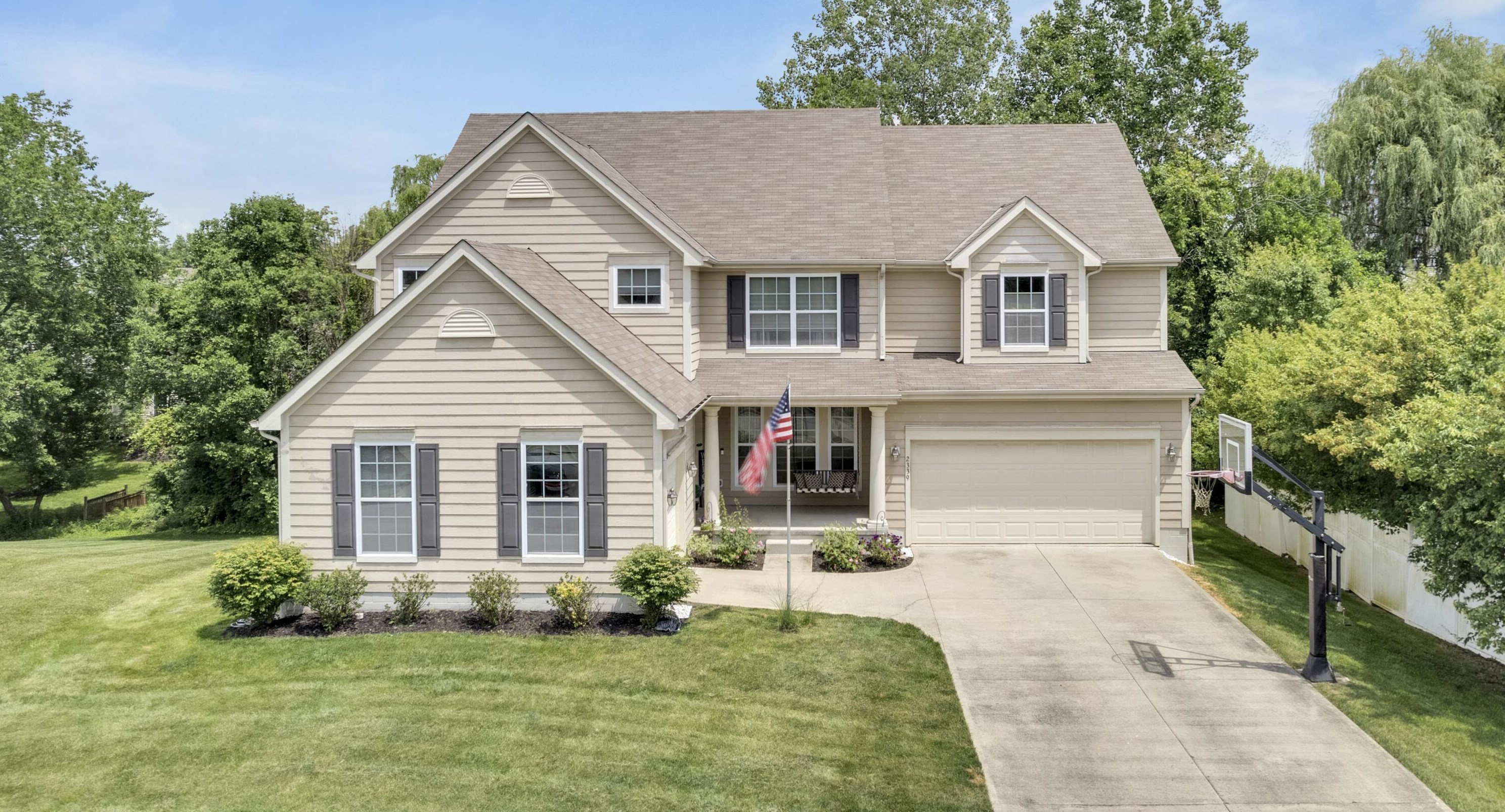 2339 Charoe St, Lewis Center, OH 43035