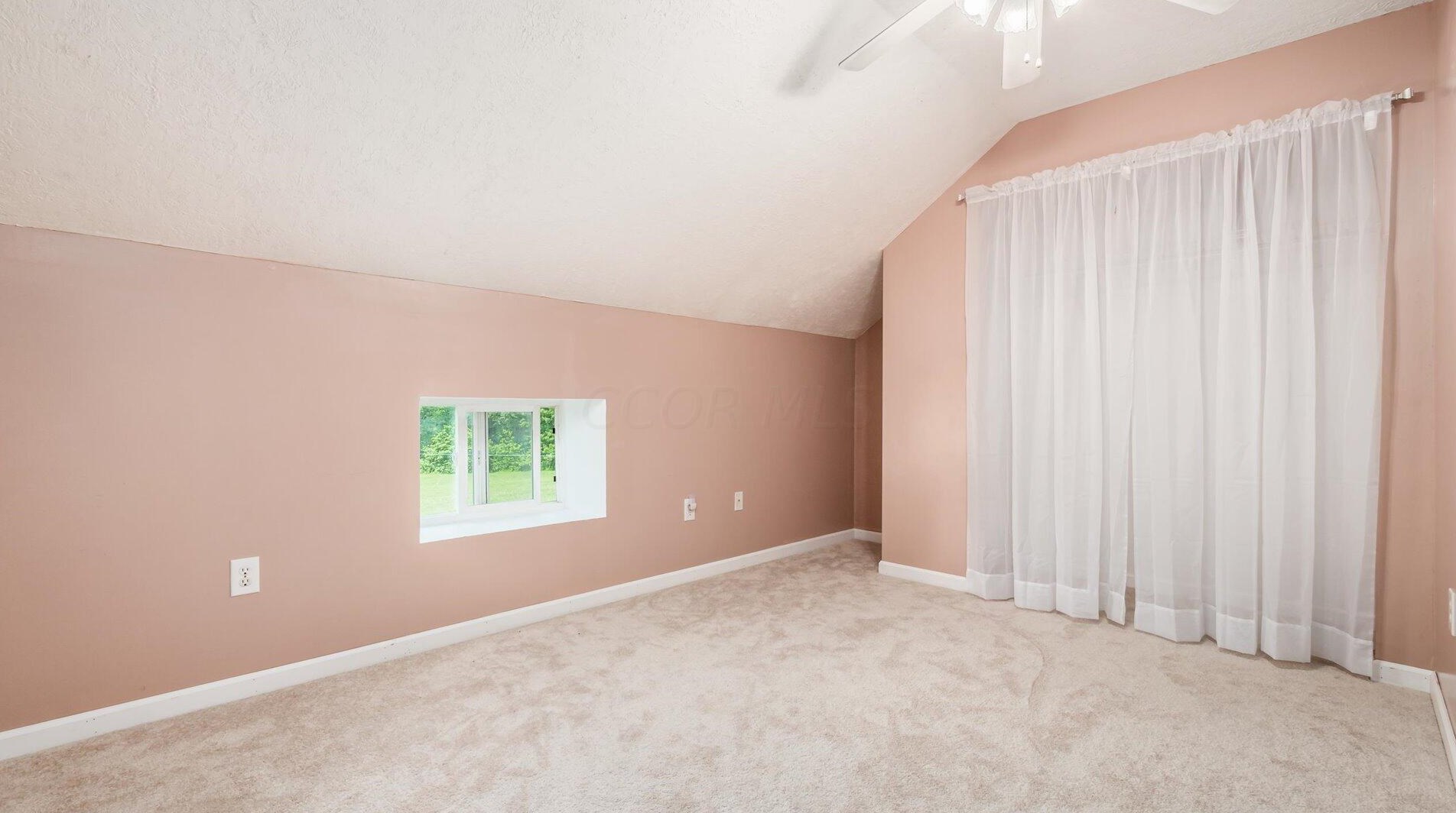 865 Logan Thornville Rd, Hide Away Hills OH  43107-9762 exterior