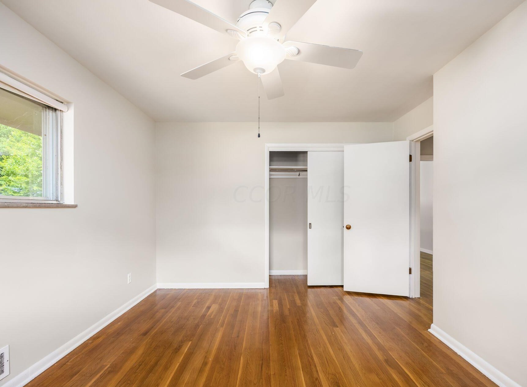 211 Ceramic Dr, Columbus OH 43214-3073 exterior