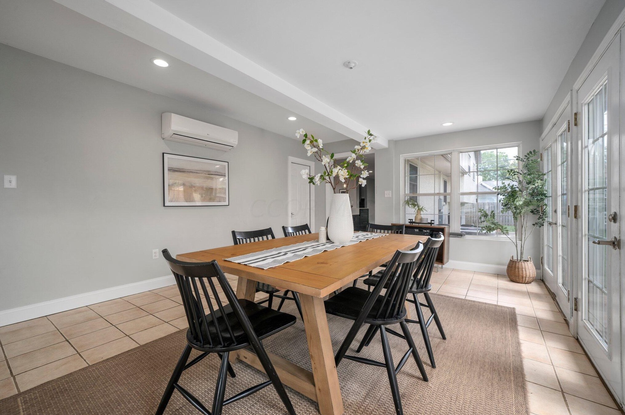 1385 Ridgeview Rd, Columbus OH 43221-2706 exterior