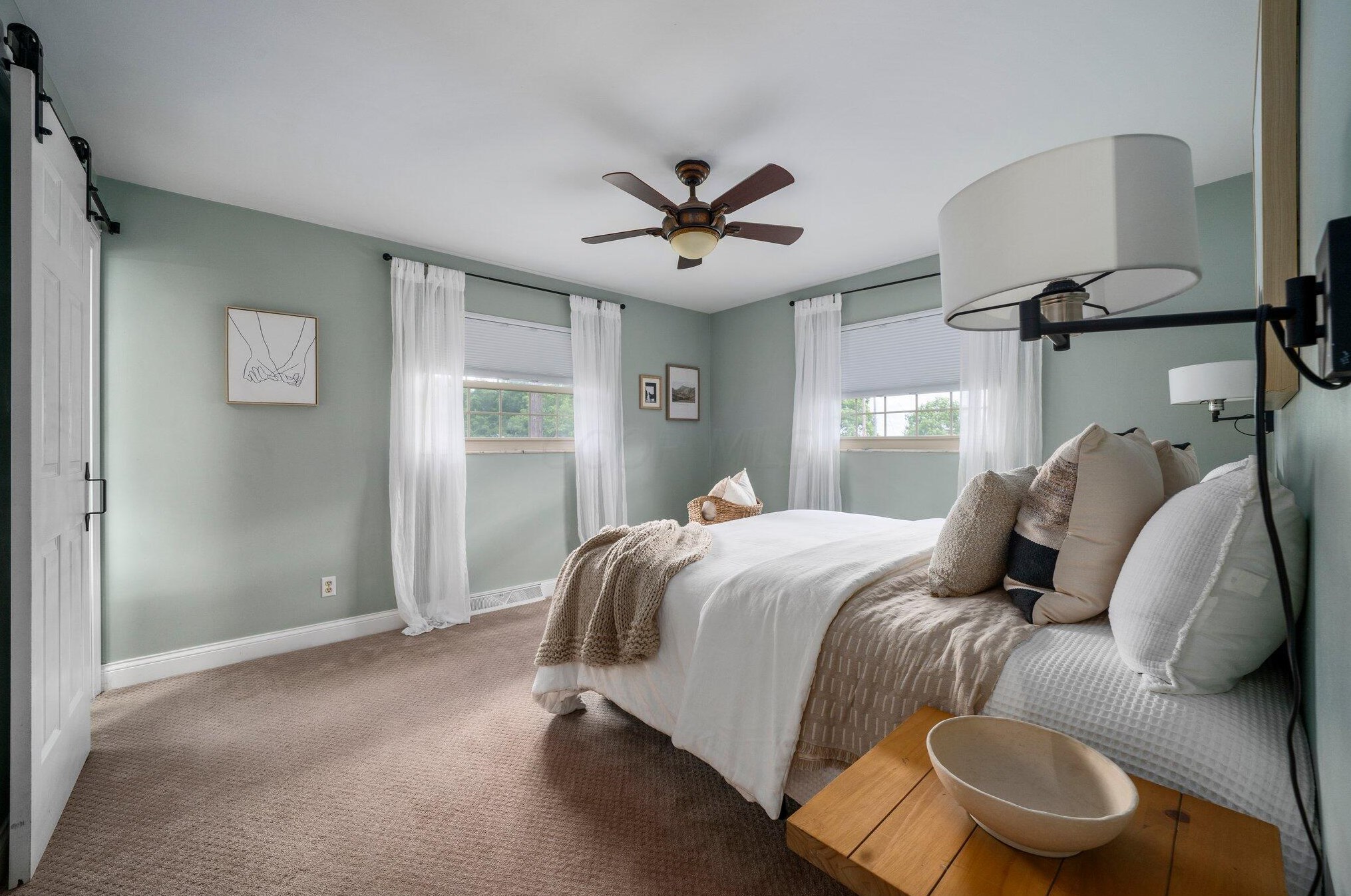 1385 Ridgeview Rd, Columbus OH 43221-2706 exterior