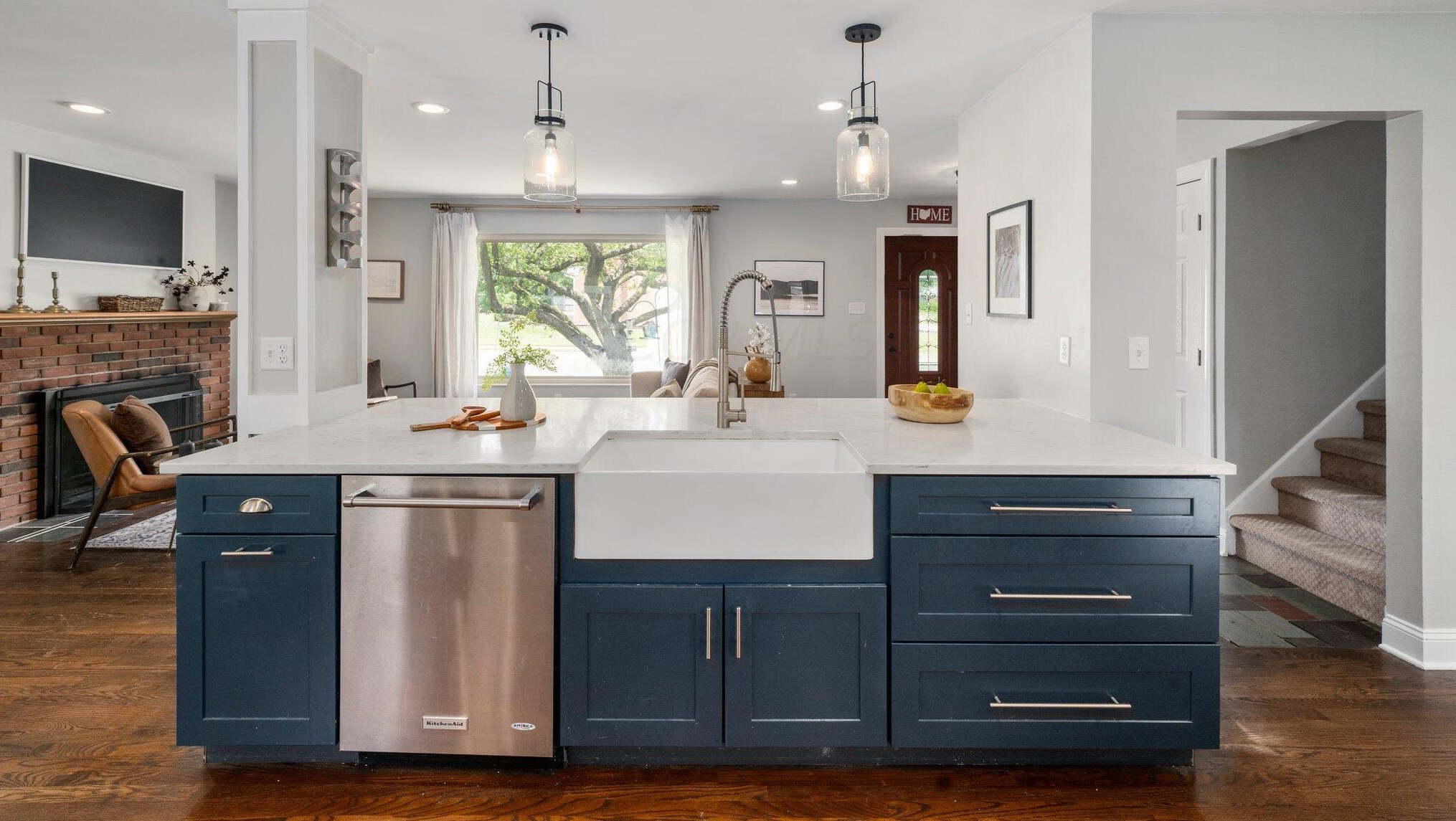 1385 Ridgeview Rd, Columbus OH 43221-2706 exterior