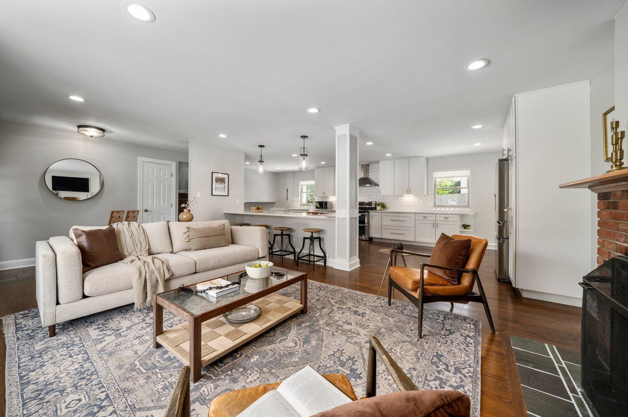 1385 Ridgeview Rd, Columbus OH 43221-2706 exterior