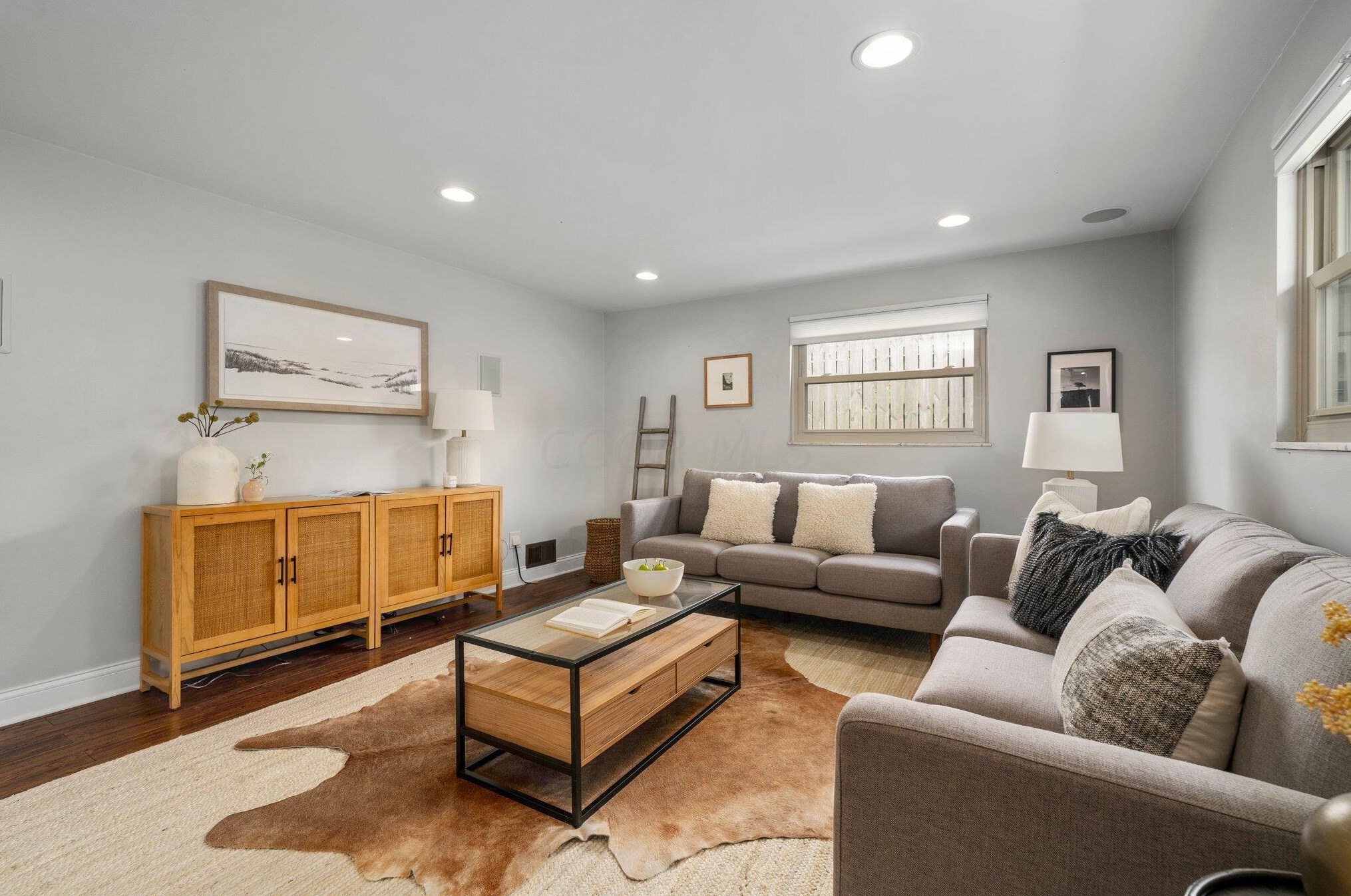 1385 Ridgeview Rd, Columbus OH 43221-2706 exterior