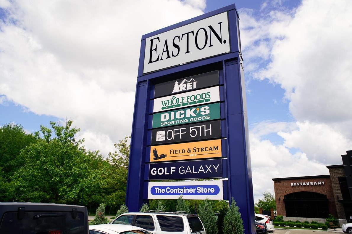 562 Bonnington Way, Columbus OH  43230-2302 exterior