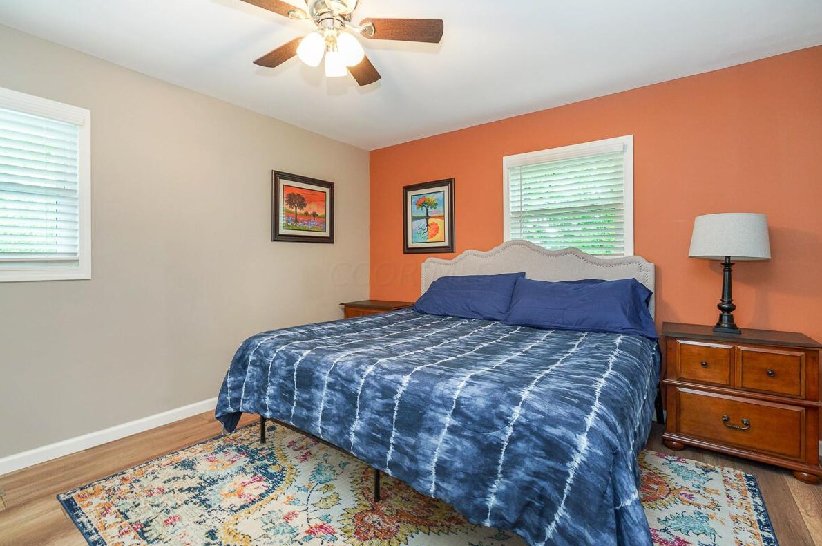 562 Bonnington Way, Columbus OH  43230-2302 exterior