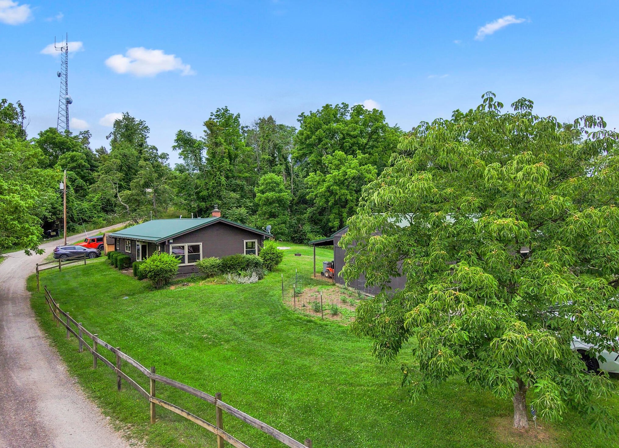 37011 Scout Rd, Logan, OH 43138-9167