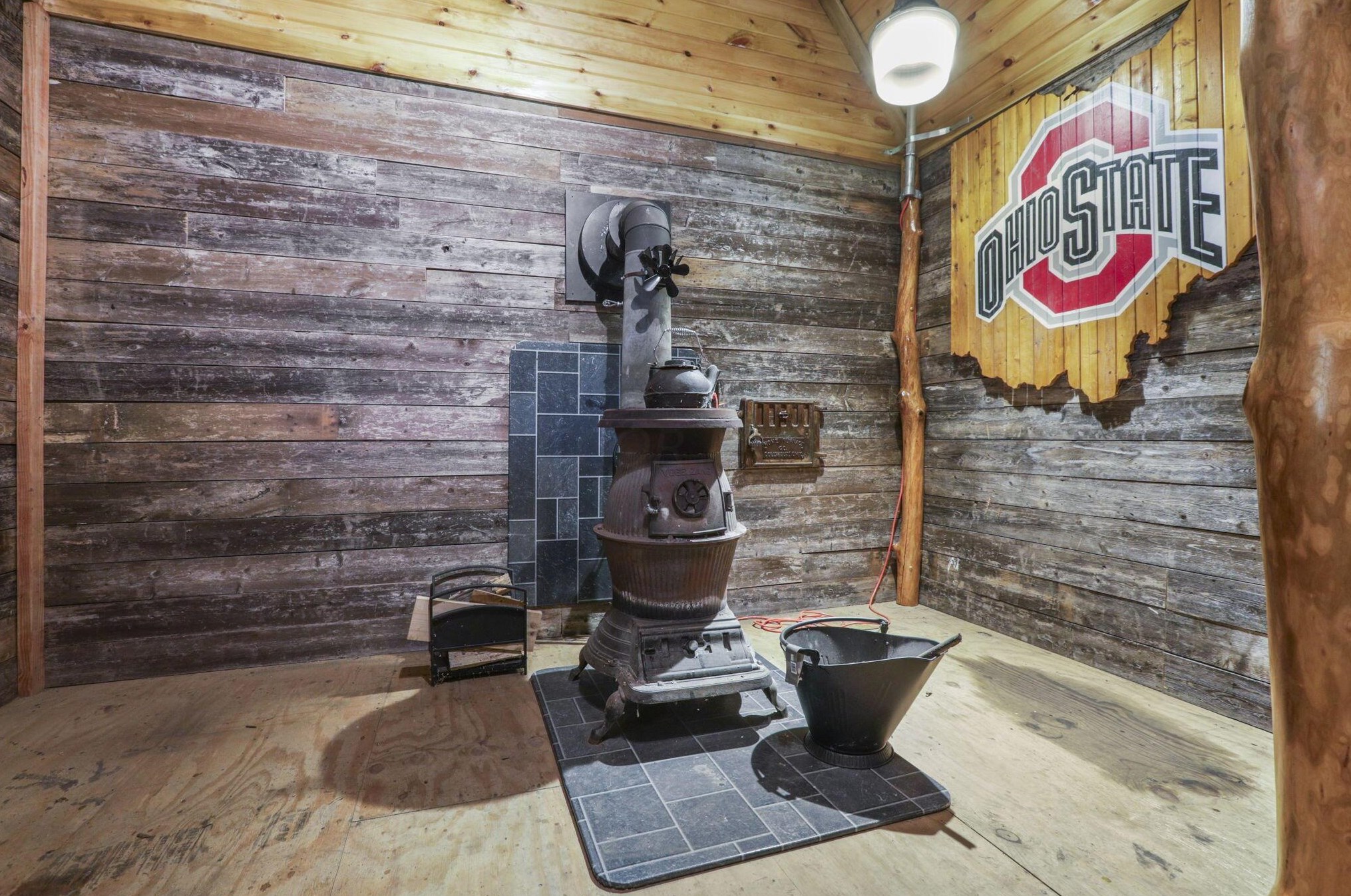 406 Westphal Ave, Columbus OH 43213-1871 exterior