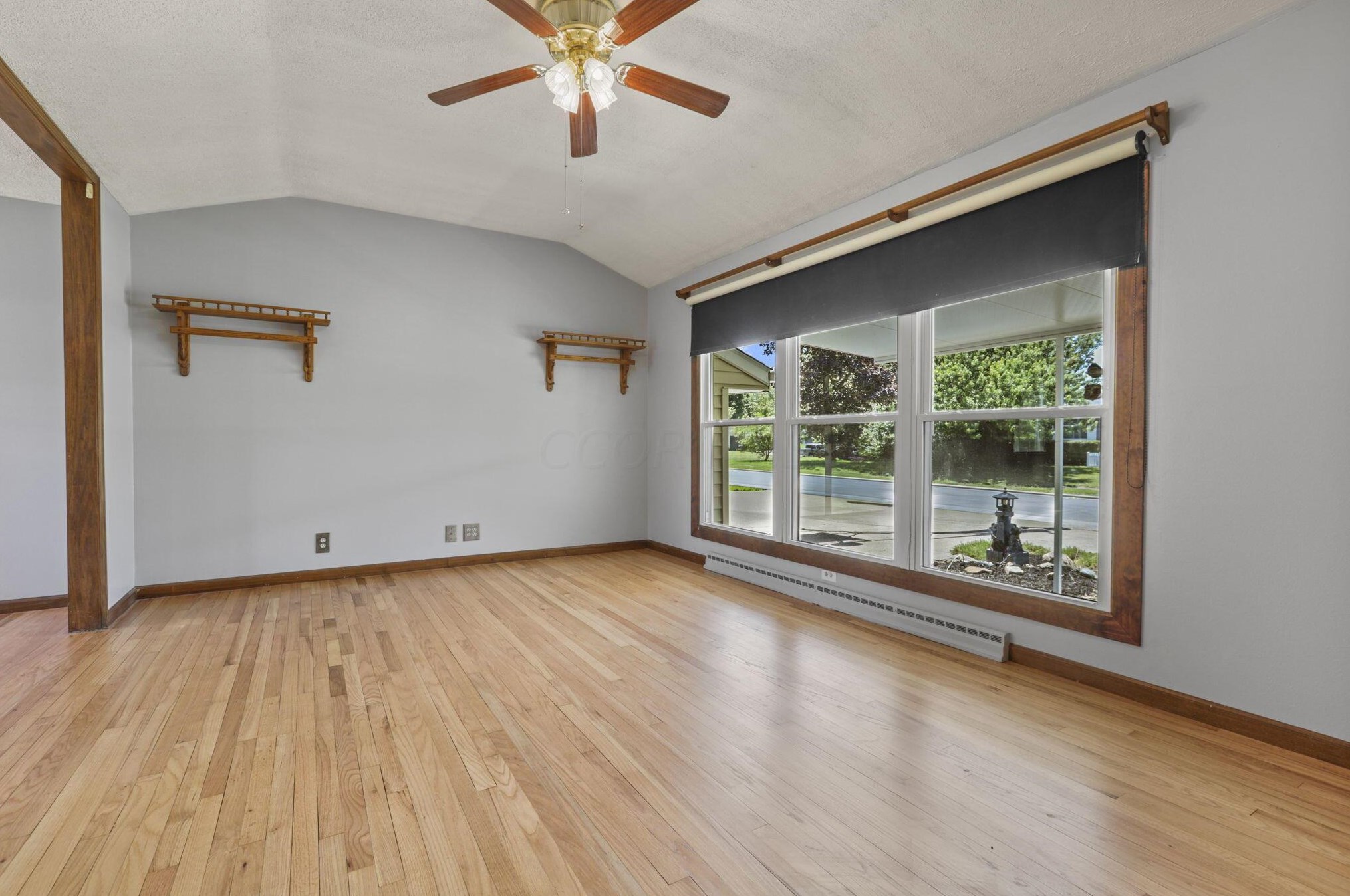 406 Westphal Ave, Columbus OH 43213-1871 exterior