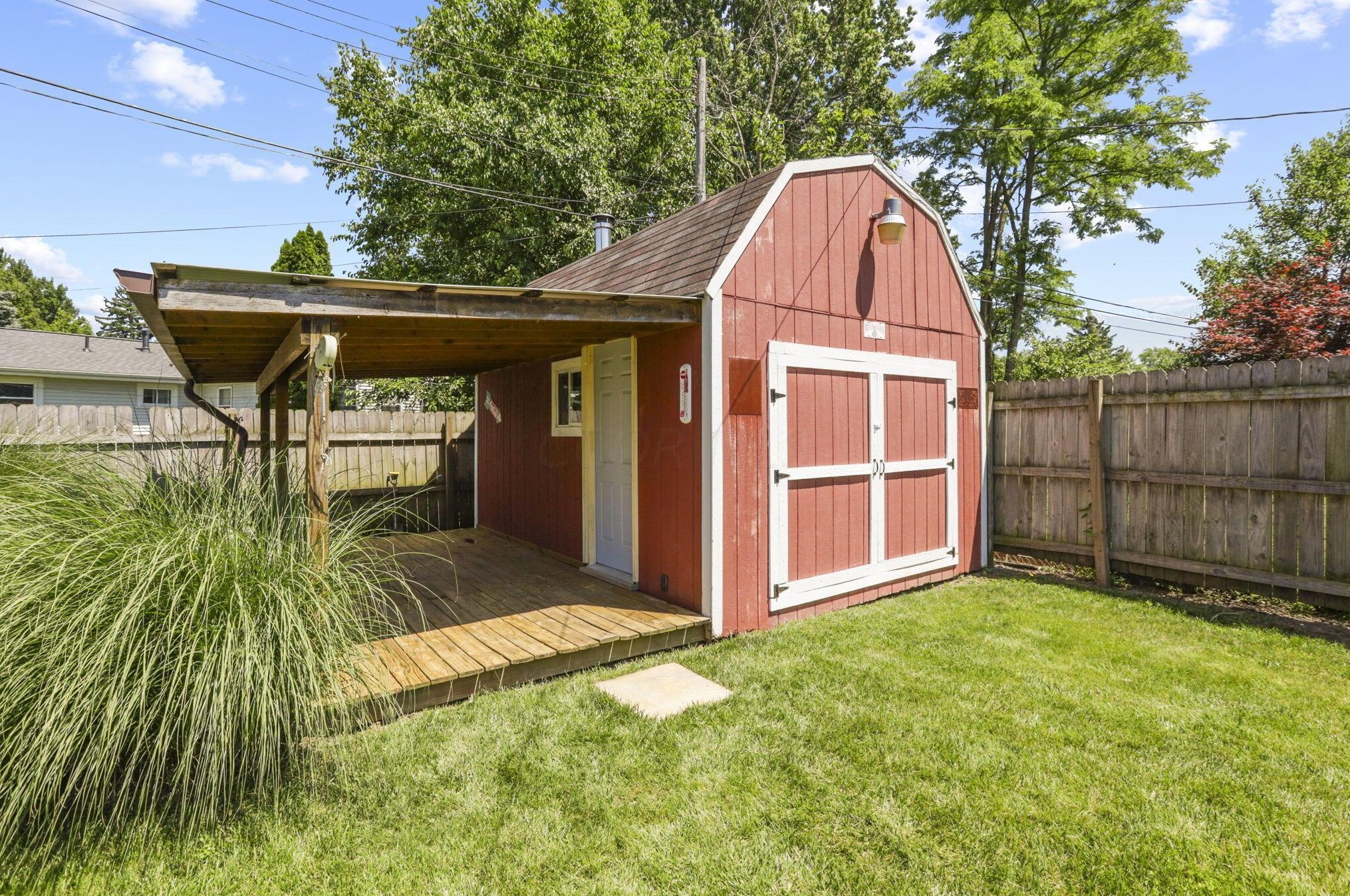 406 Westphal Ave, Columbus OH 43213-1871 exterior