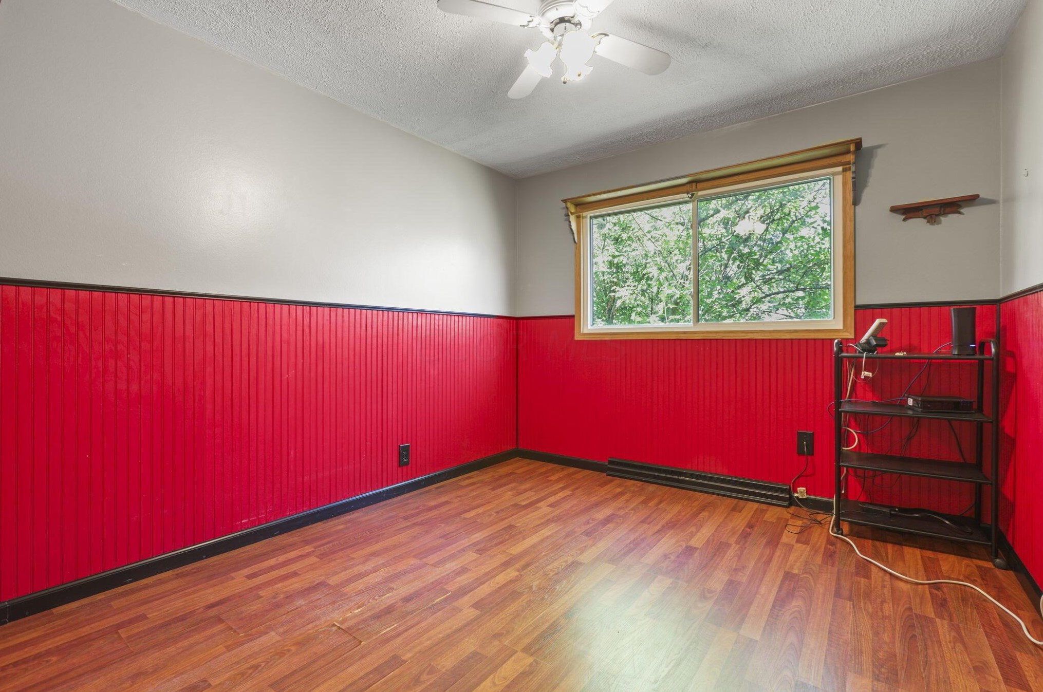 406 Westphal Ave, Columbus OH 43213-1871 exterior