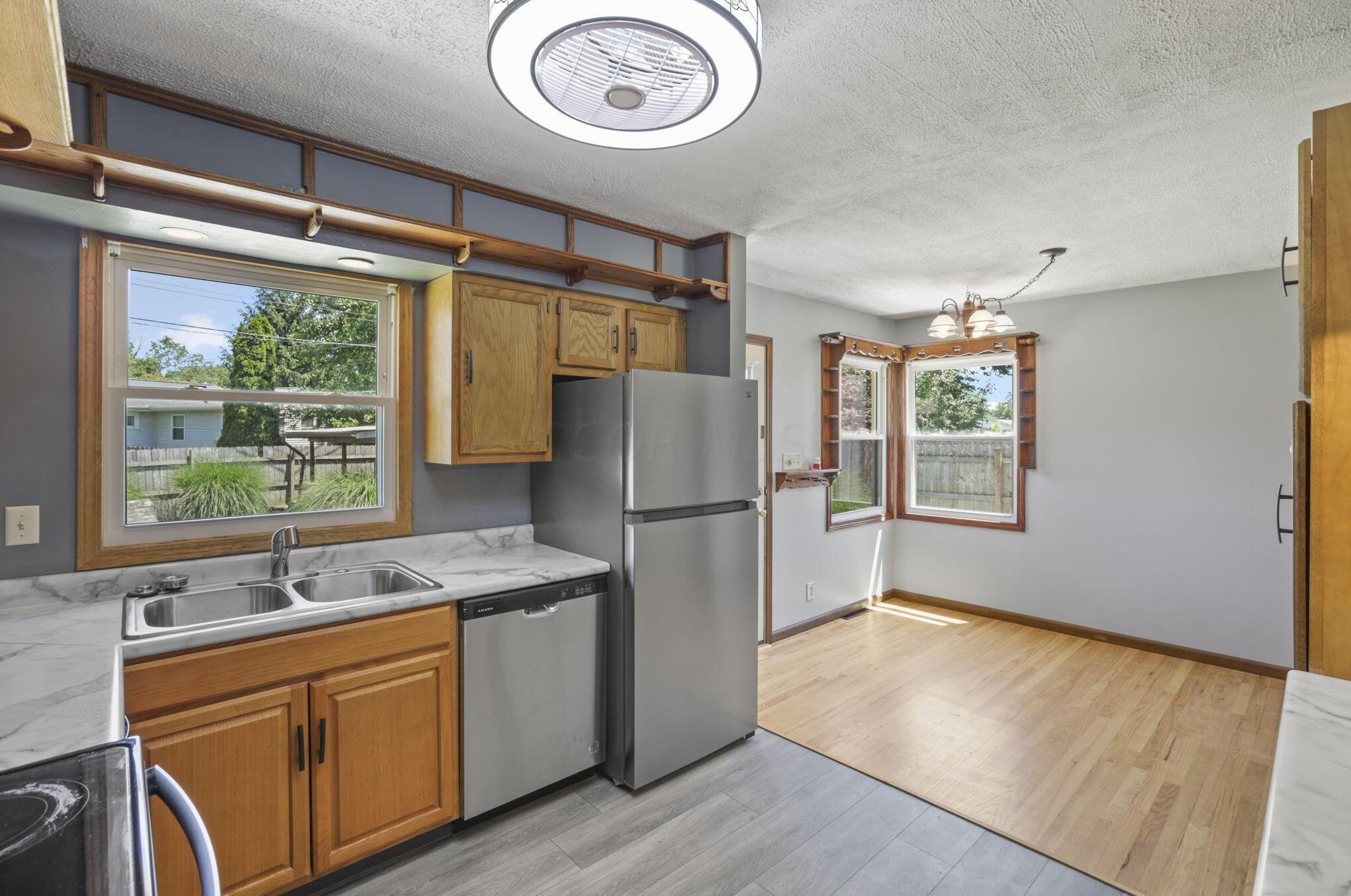 406 Westphal Ave, Columbus OH 43213-1871 exterior